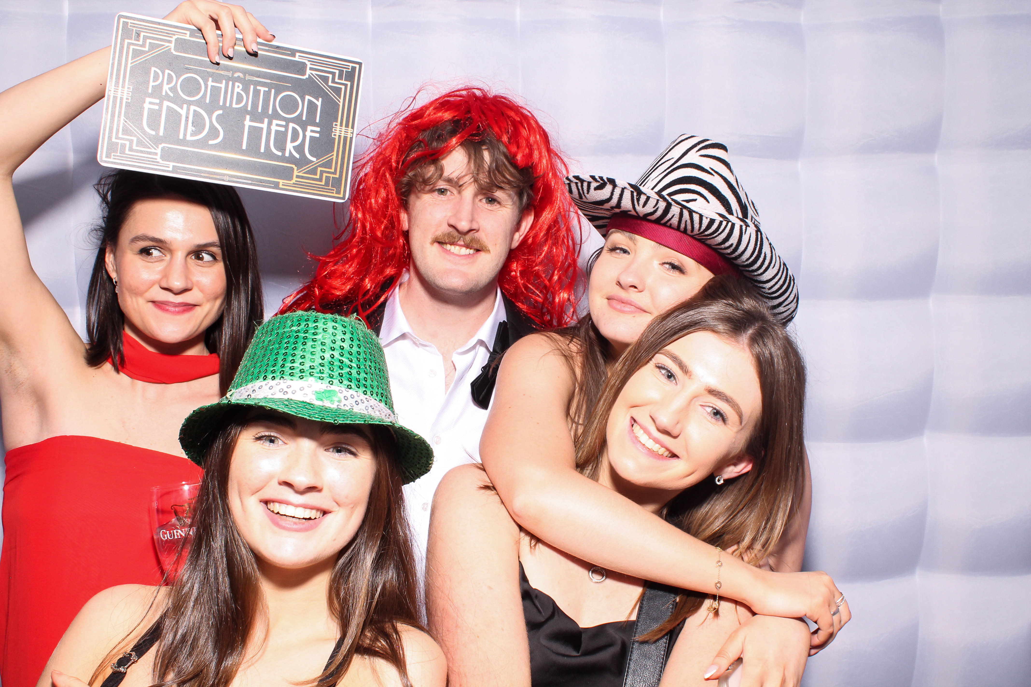 Louise & Niall | View more photos from the event at gallery.snapmagic.ie/u/SnapMagic/Louise-Niall