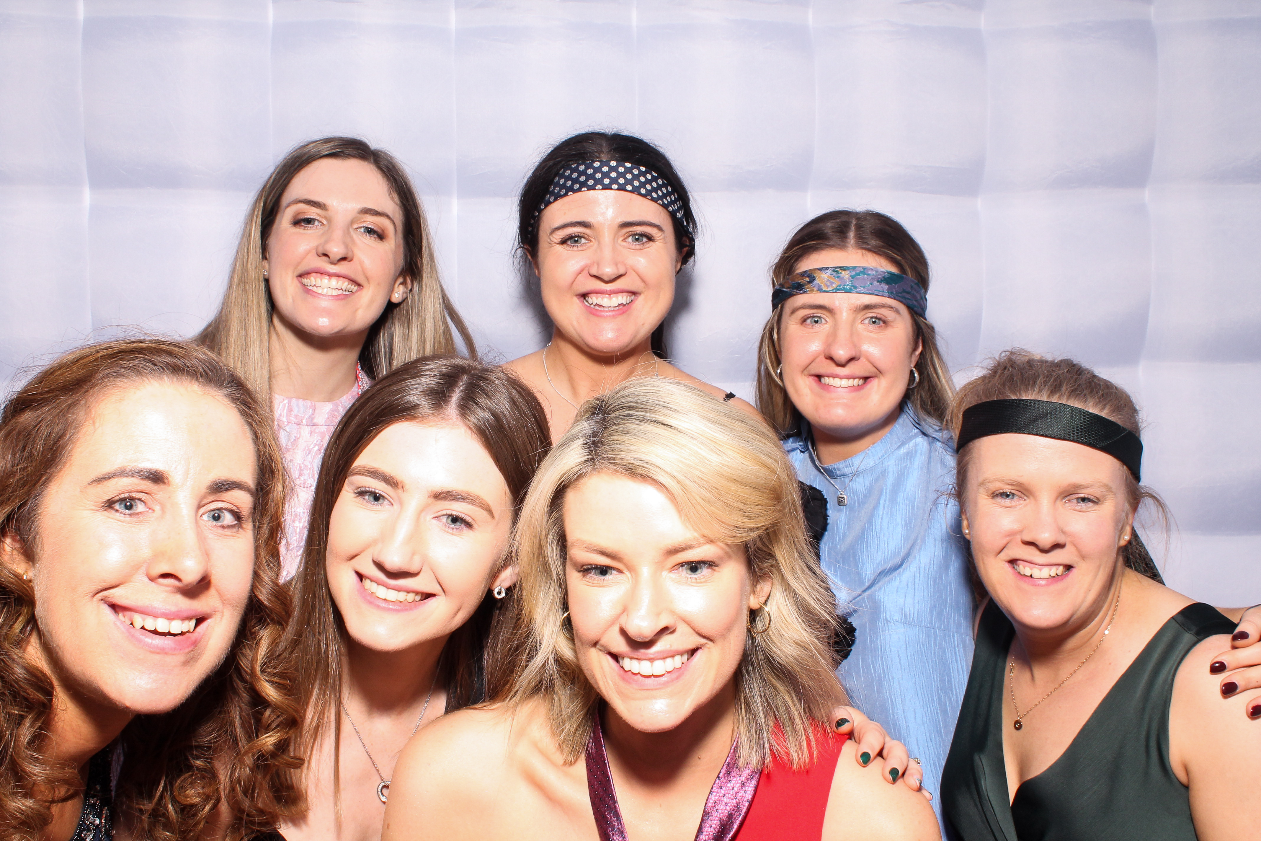 Louise & Niall | View more photos from the event at gallery.snapmagic.ie/u/SnapMagic/Louise-Niall