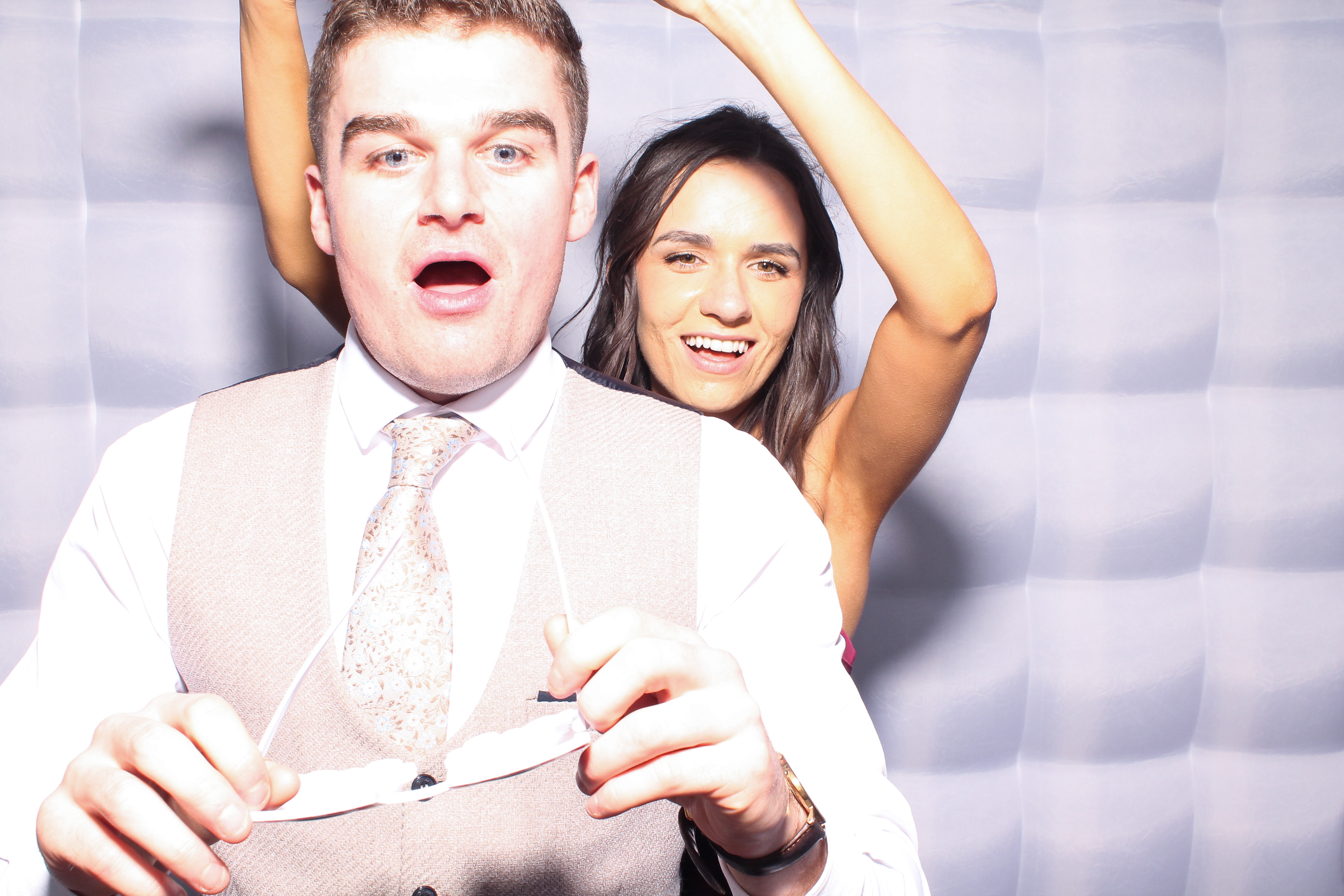 Louise & Niall | View more photos from the event at gallery.snapmagic.ie/u/SnapMagic/Louise-Niall