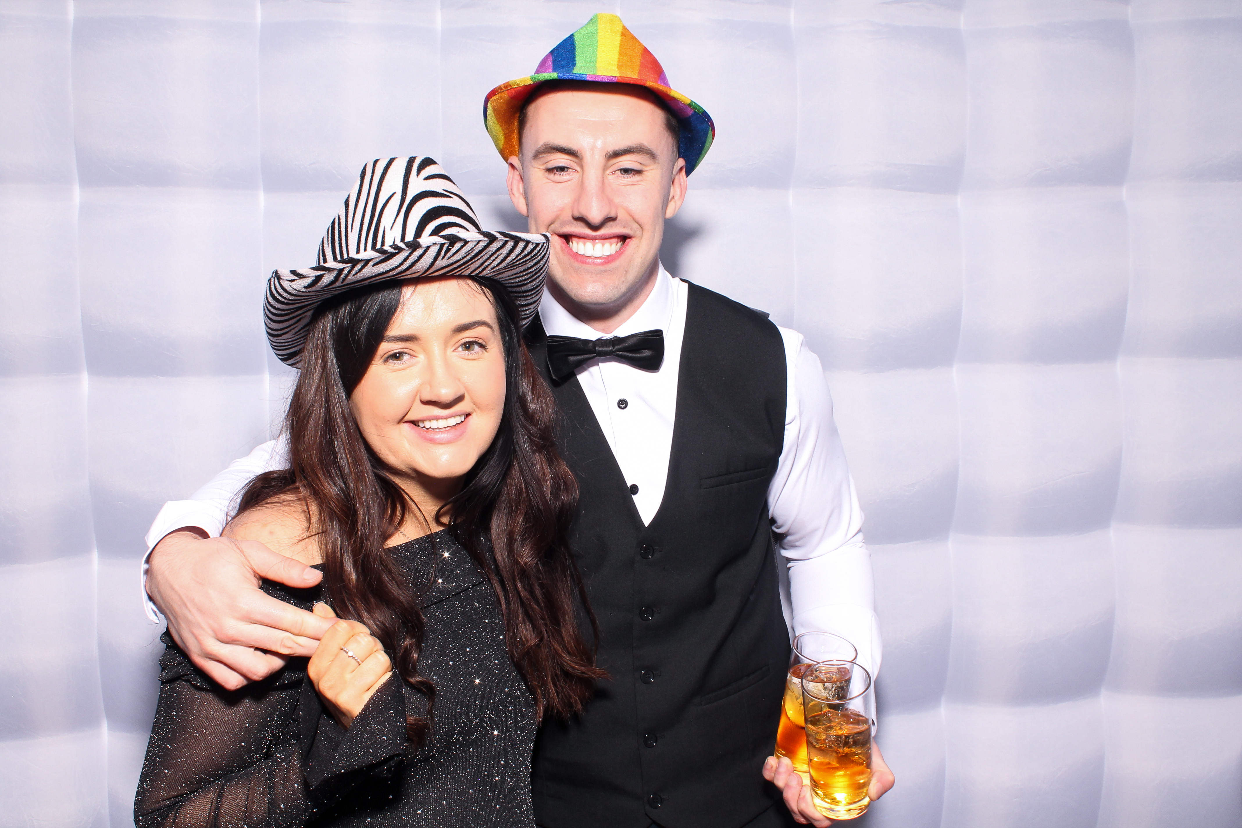 Louise & Niall | View more photos from the event at gallery.snapmagic.ie/u/SnapMagic/Louise-Niall