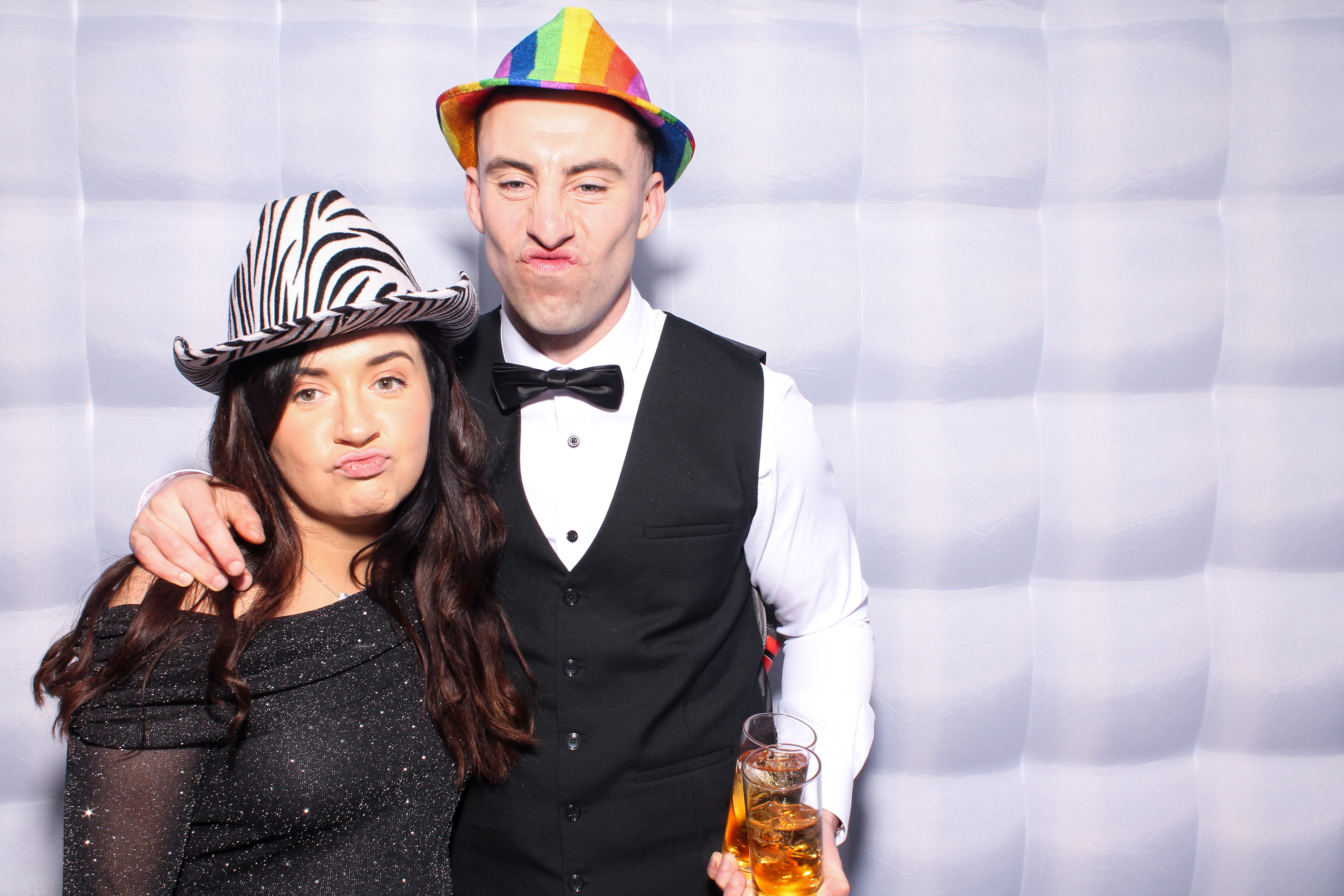 Louise & Niall | View more photos from the event at gallery.snapmagic.ie/u/SnapMagic/Louise-Niall