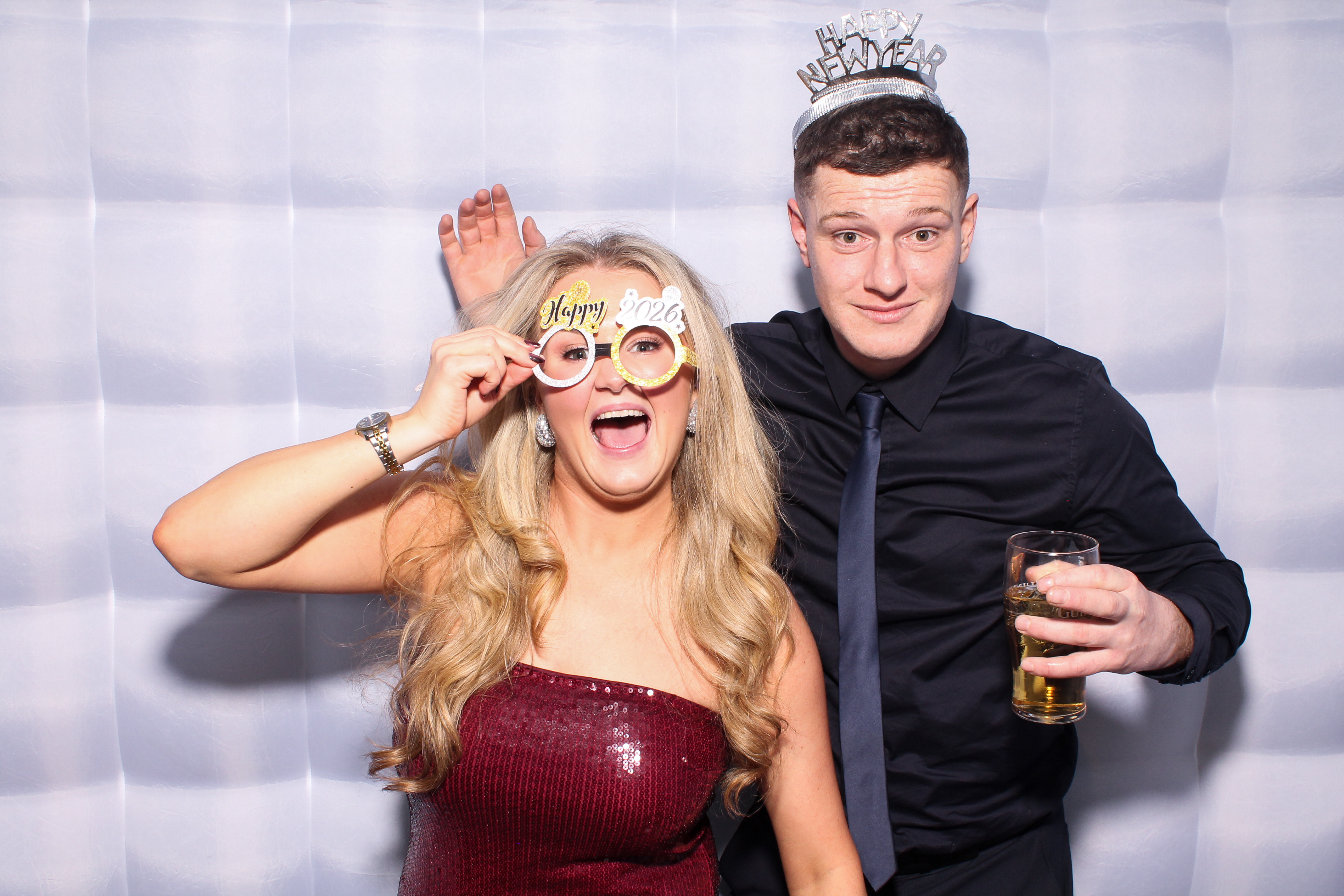 Louise & Niall | View more photos from the event at gallery.snapmagic.ie/u/SnapMagic/Louise-Niall