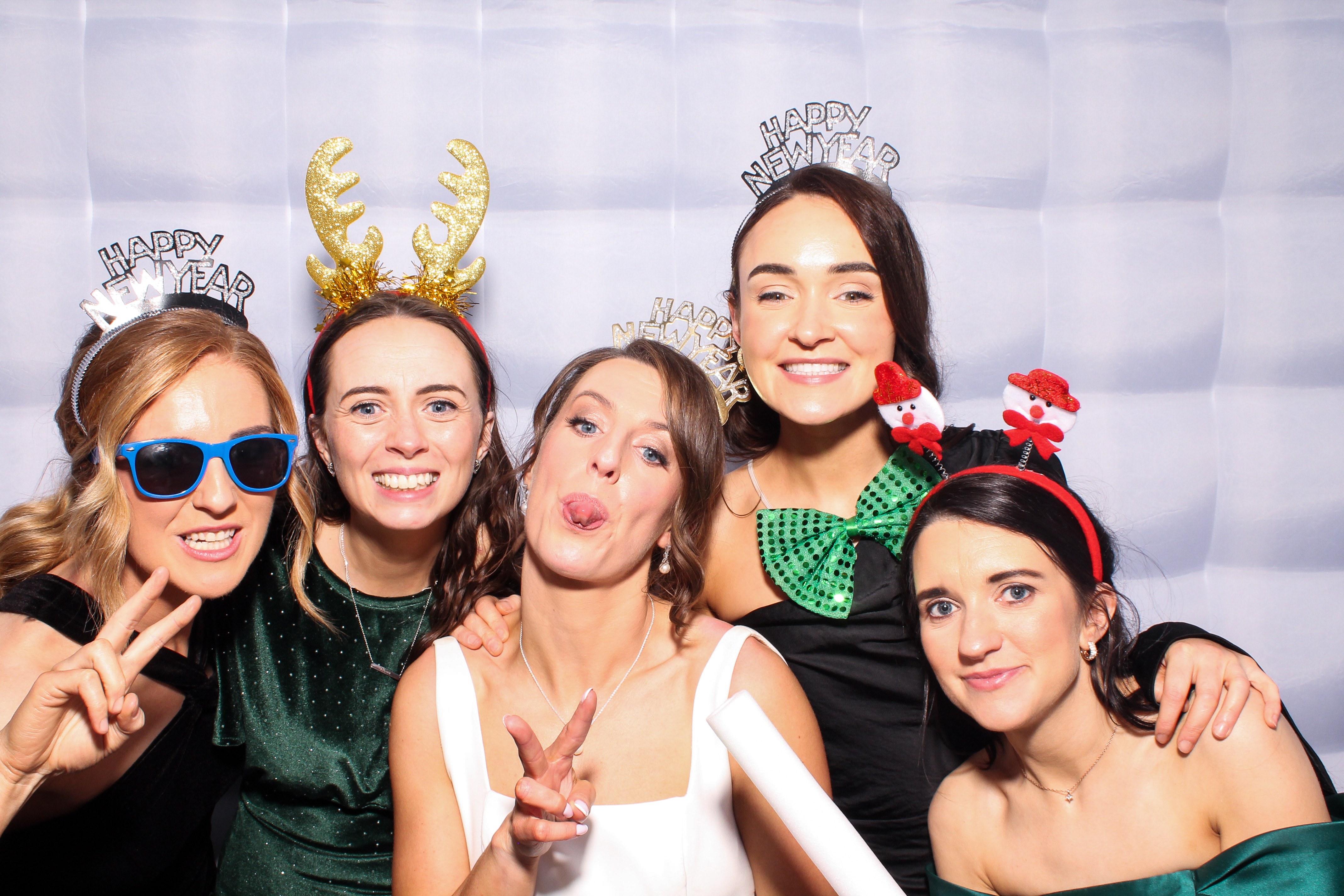 Louise & Niall | View more photos from the event at gallery.snapmagic.ie/u/SnapMagic/Louise-Niall