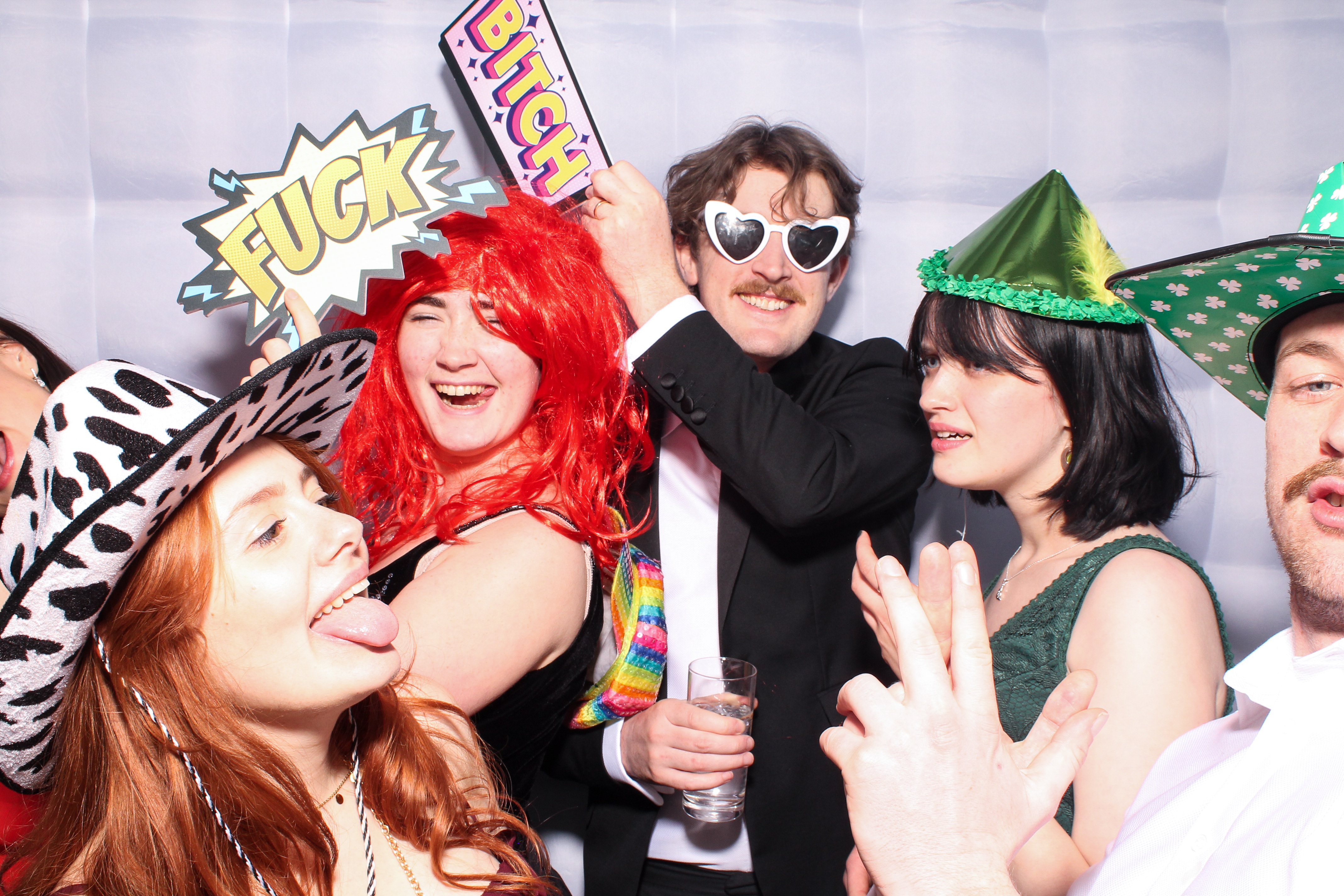 Louise & Niall | View more photos from the event at gallery.snapmagic.ie/u/SnapMagic/Louise-Niall