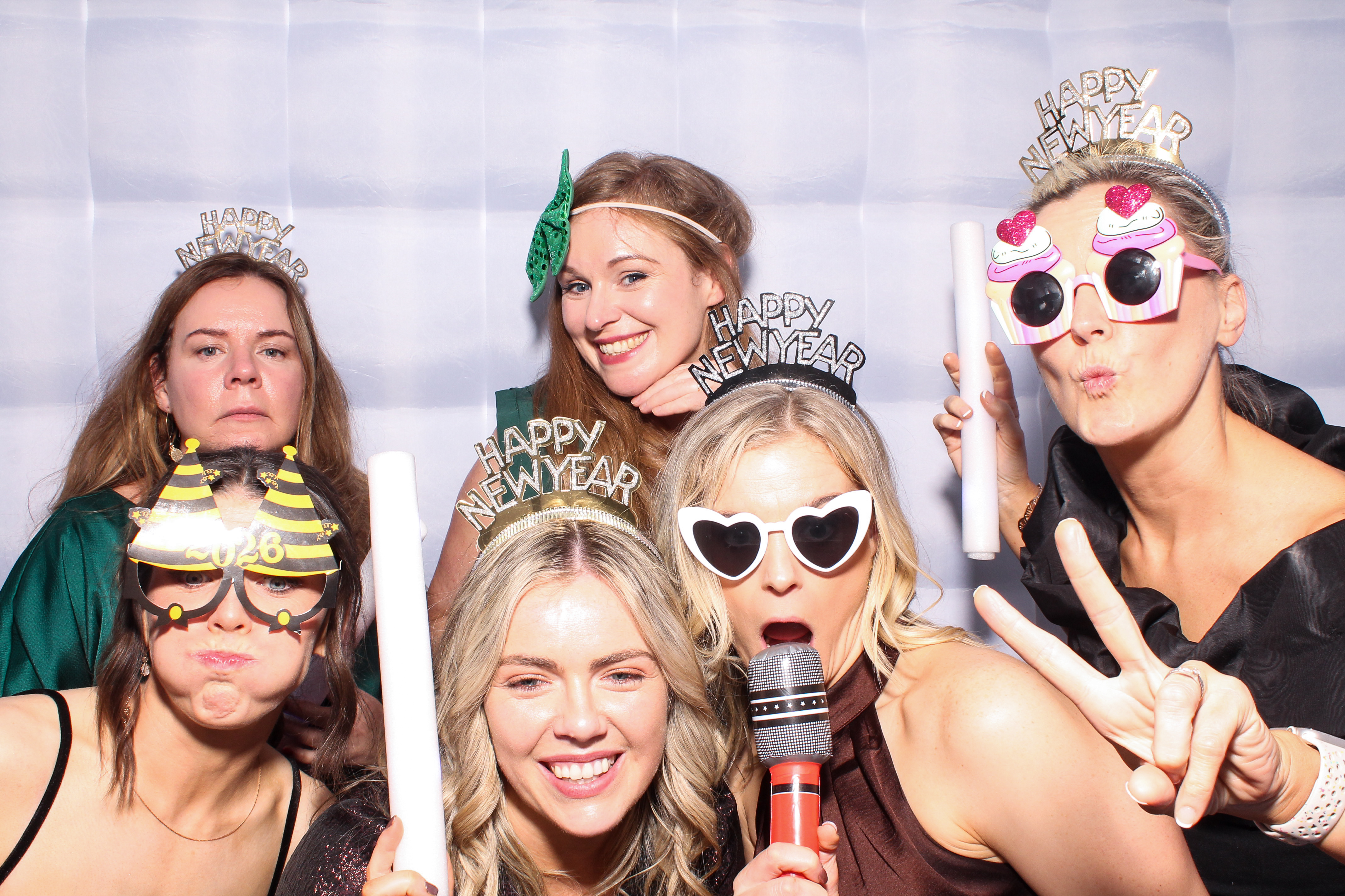 Louise & Niall | View more photos from the event at gallery.snapmagic.ie/u/SnapMagic/Louise-Niall