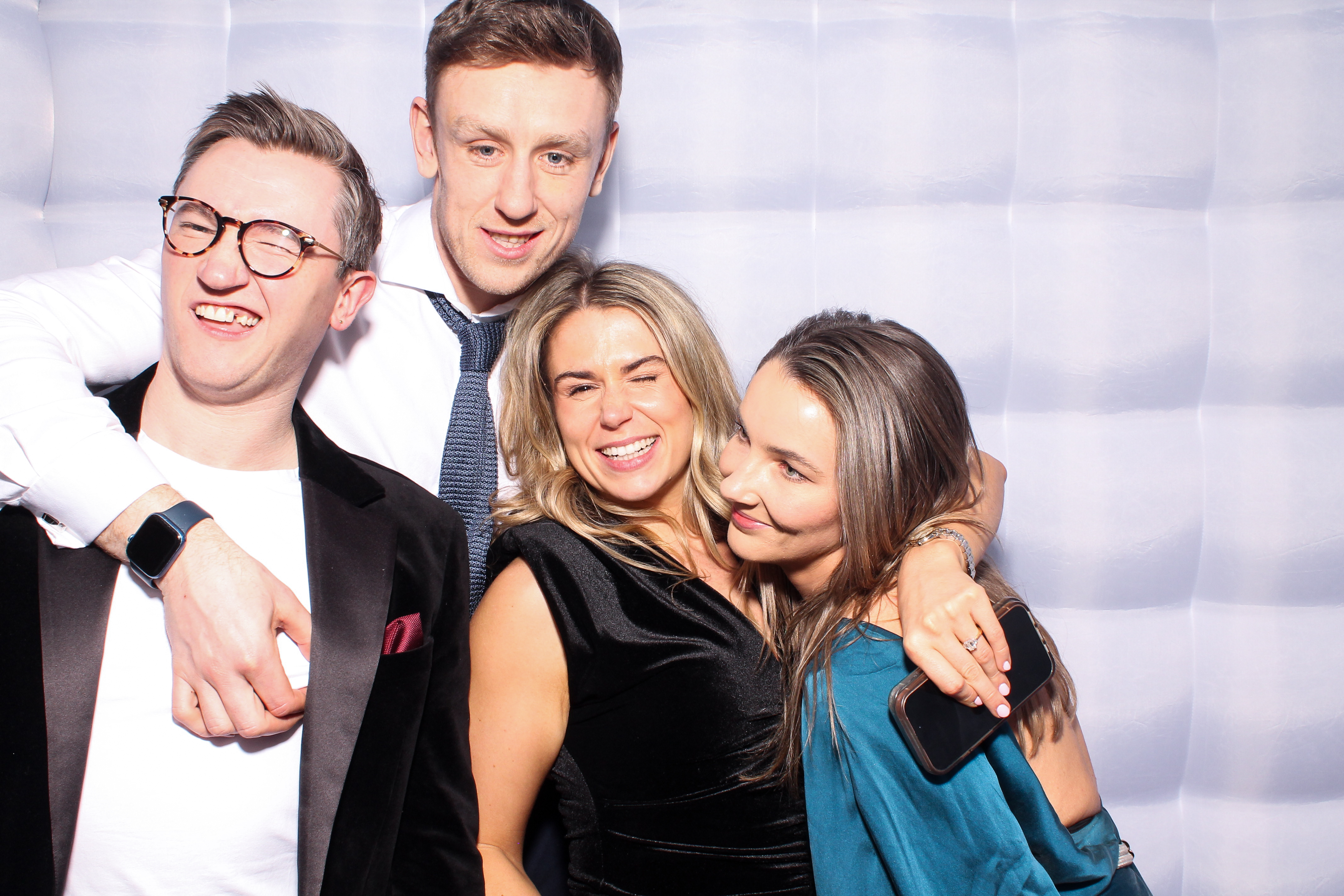 Louise & Niall | View more photos from the event at gallery.snapmagic.ie/u/SnapMagic/Louise-Niall