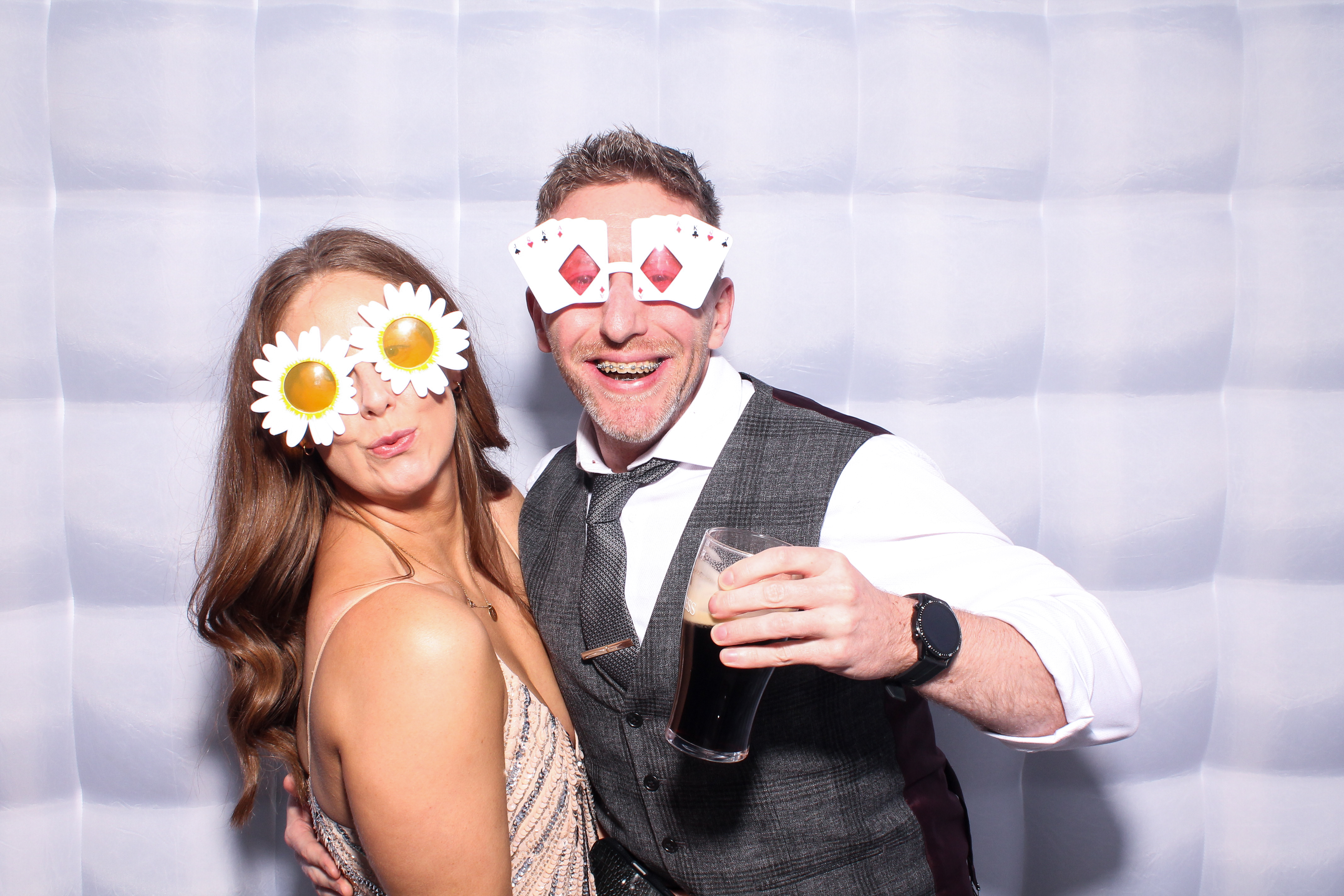 Louise & Niall | View more photos from the event at gallery.snapmagic.ie/u/SnapMagic/Louise-Niall