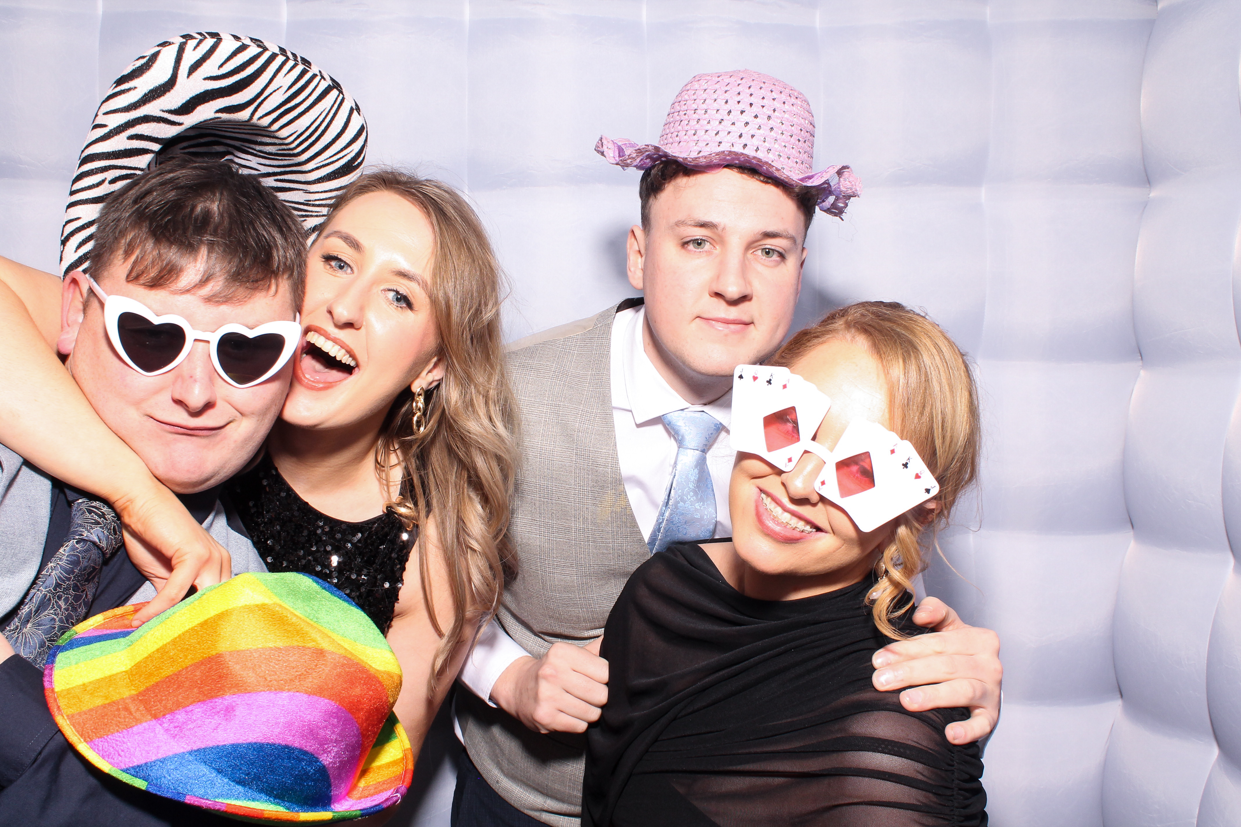 Louise & Niall | View more photos from the event at gallery.snapmagic.ie/u/SnapMagic/Louise-Niall