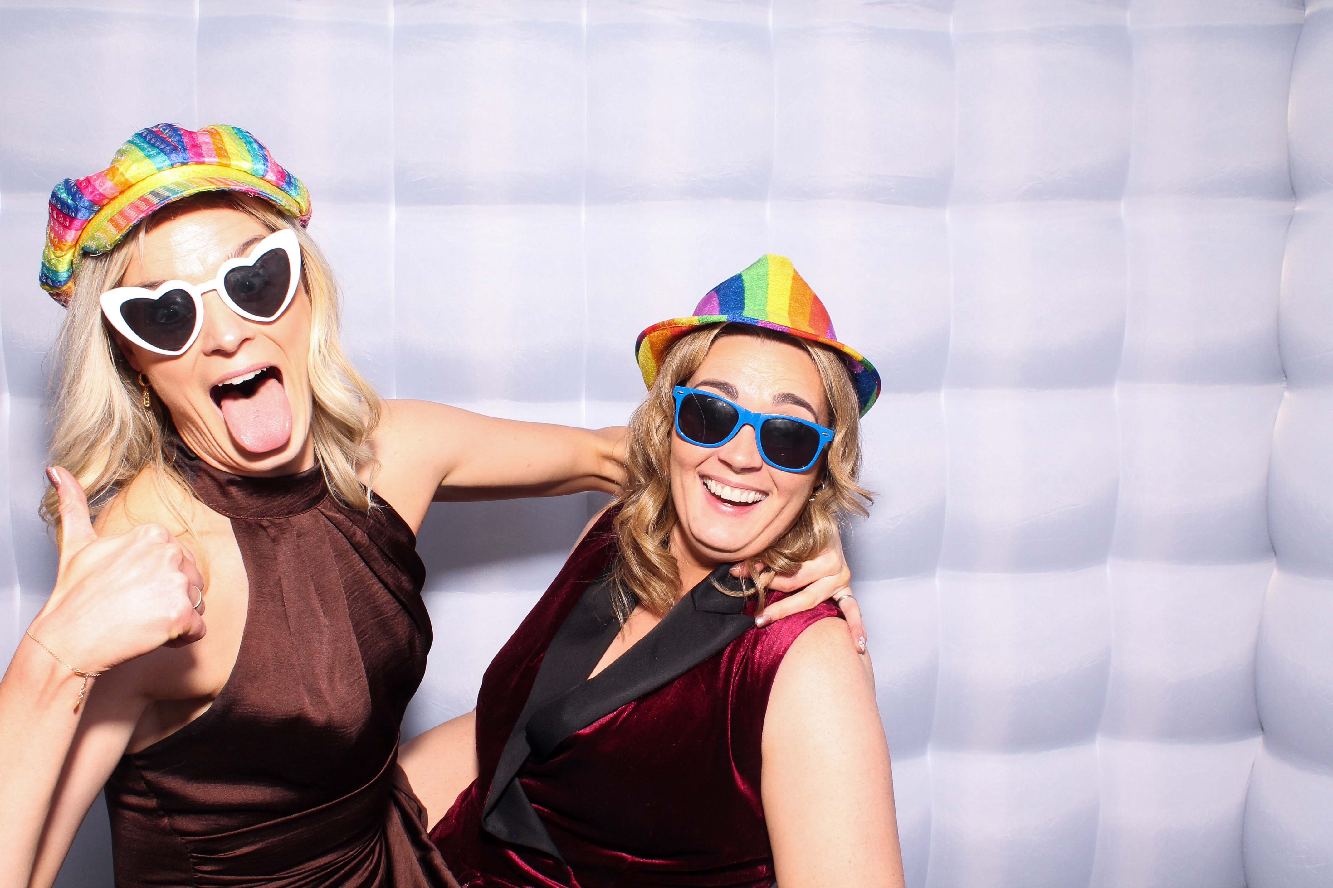 Louise & Niall | View more photos from the event at gallery.snapmagic.ie/u/SnapMagic/Louise-Niall