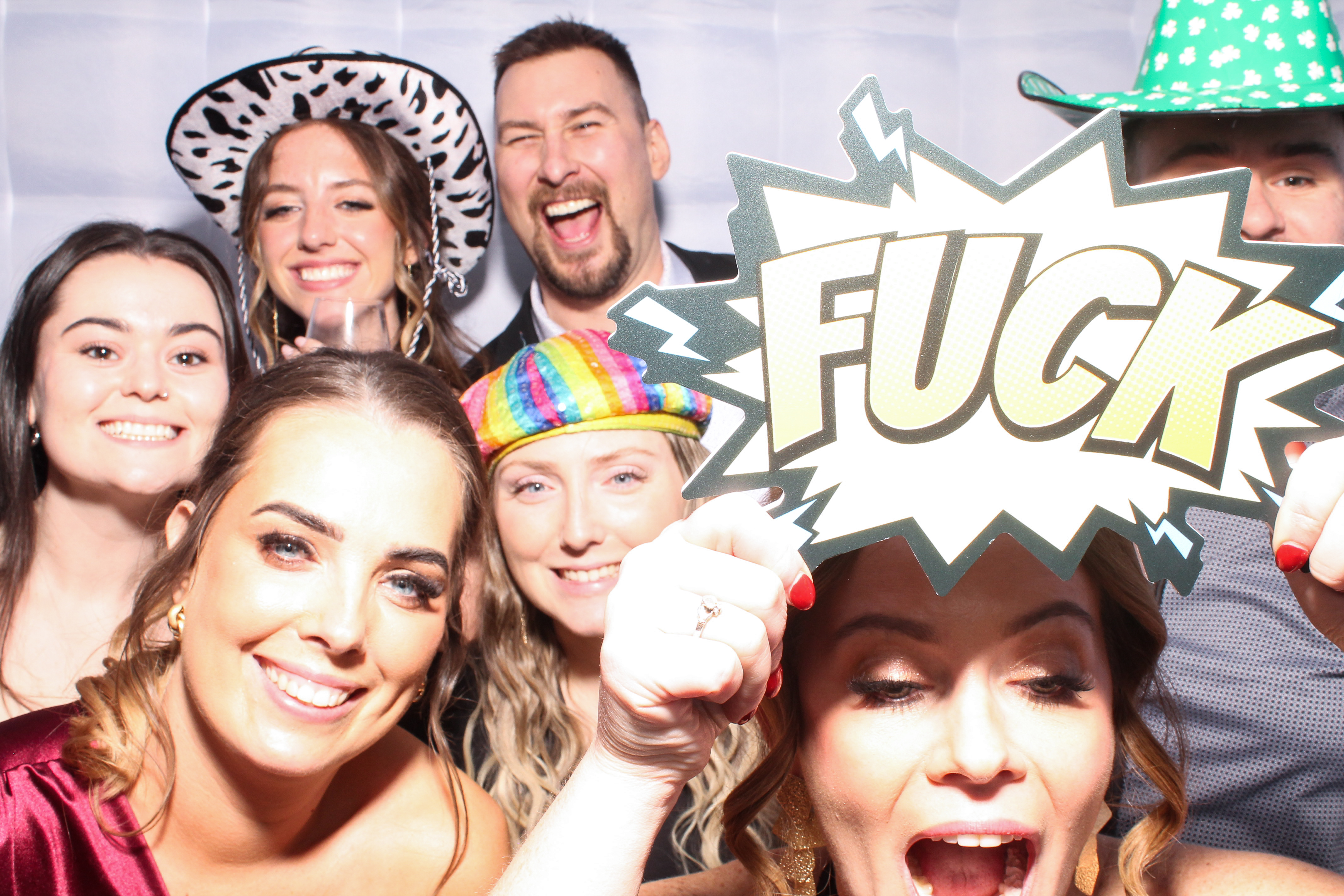 Louise & Niall | View more photos from the event at gallery.snapmagic.ie/u/SnapMagic/Louise-Niall