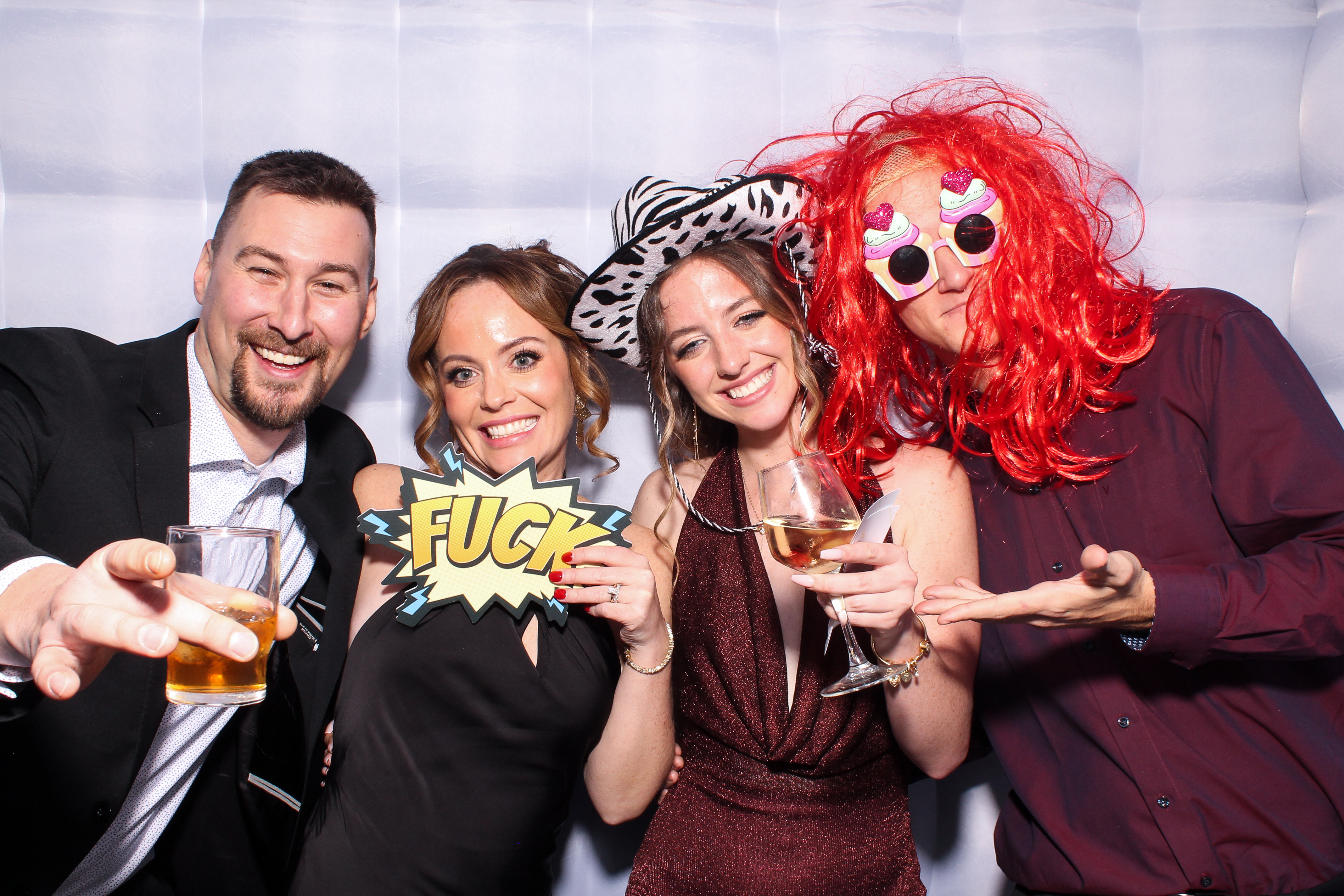 Louise & Niall | View more photos from the event at gallery.snapmagic.ie/u/SnapMagic/Louise-Niall