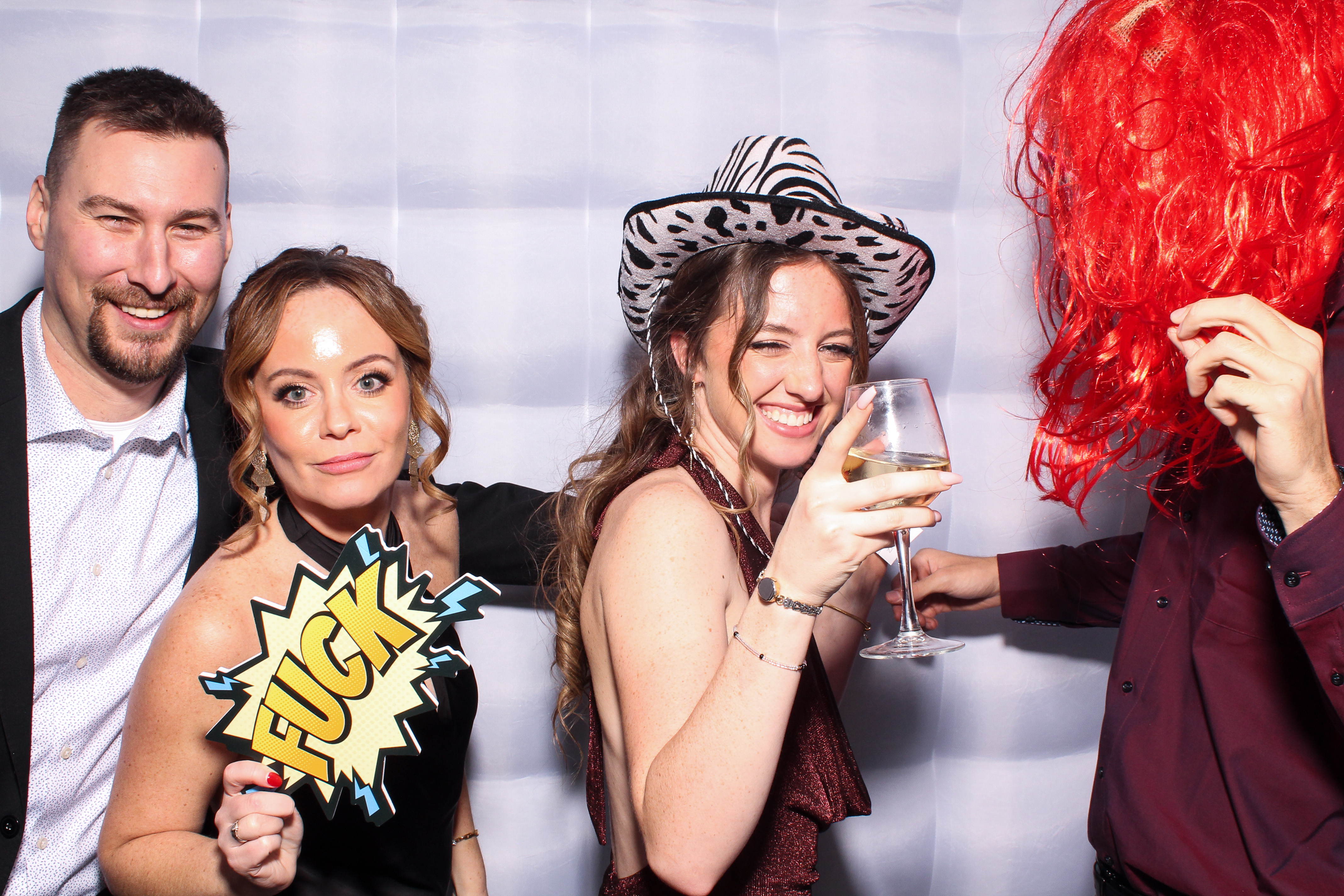 Louise & Niall | View more photos from the event at gallery.snapmagic.ie/u/SnapMagic/Louise-Niall