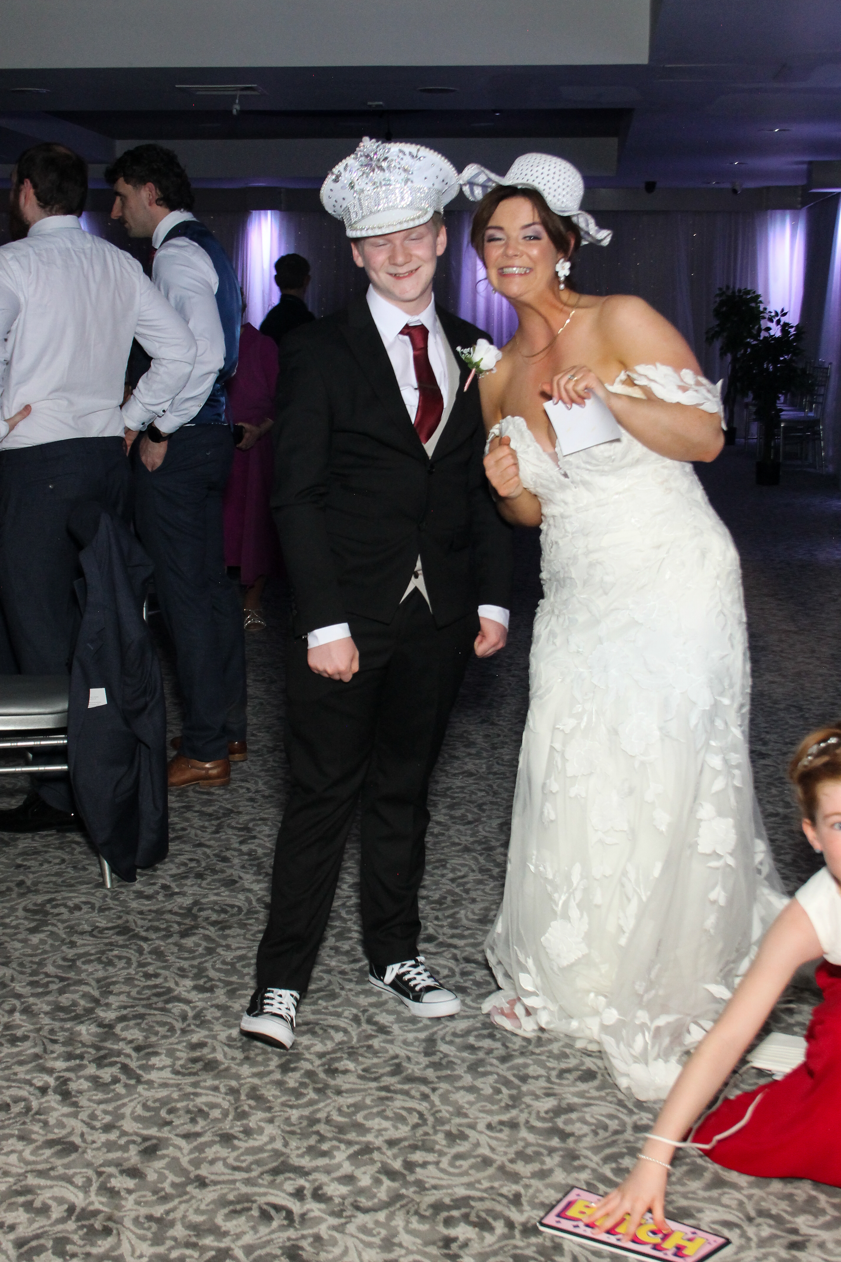 Mary & Eamon | View more photos from the event at gallery.snapmagic.ie/u/SnapMagic/Mary-Eamon