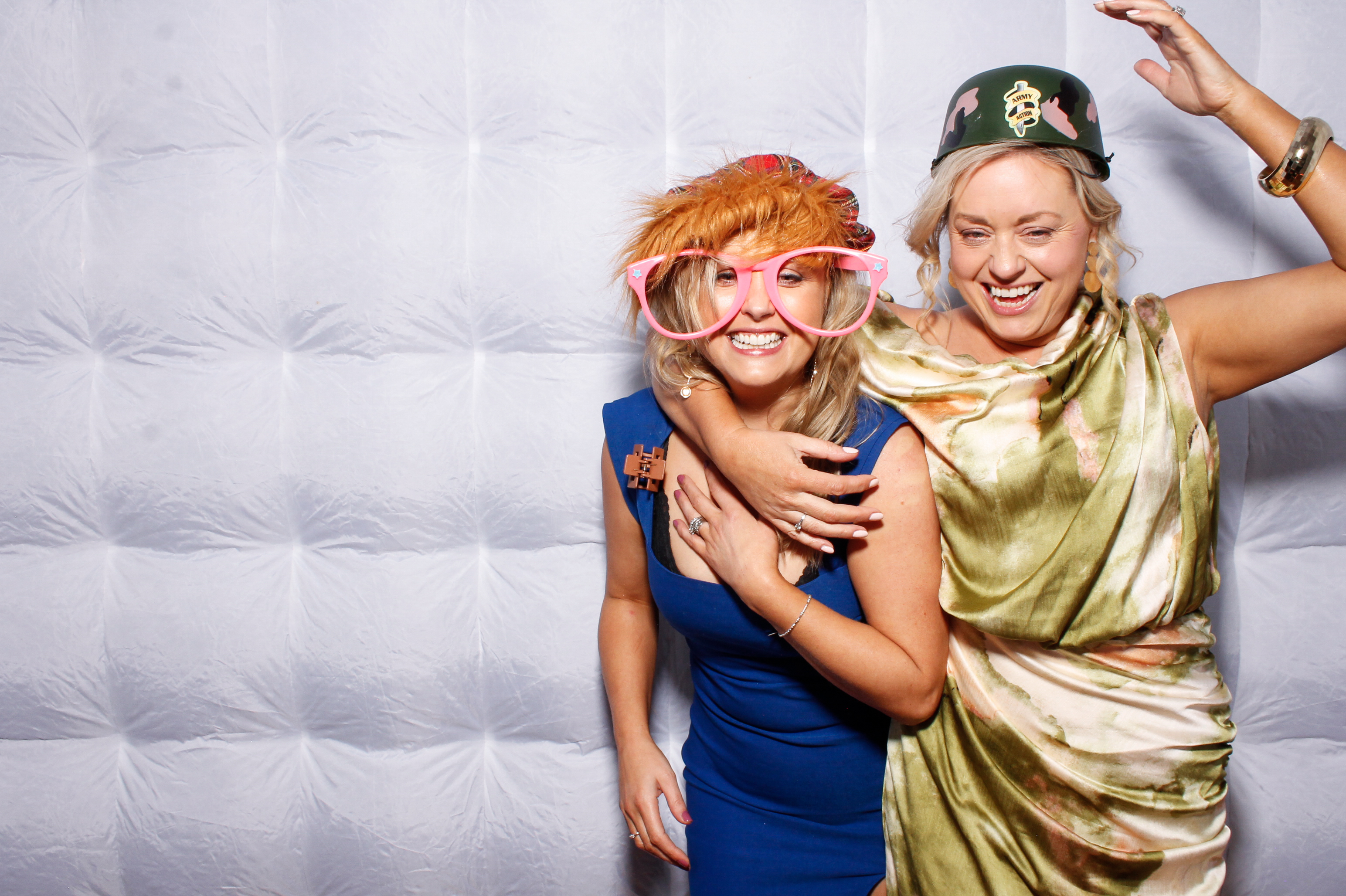 Megan & Liam | View more photos from the event at gallery.snapmagic.ie/u/SnapMagic/Megan-Liam