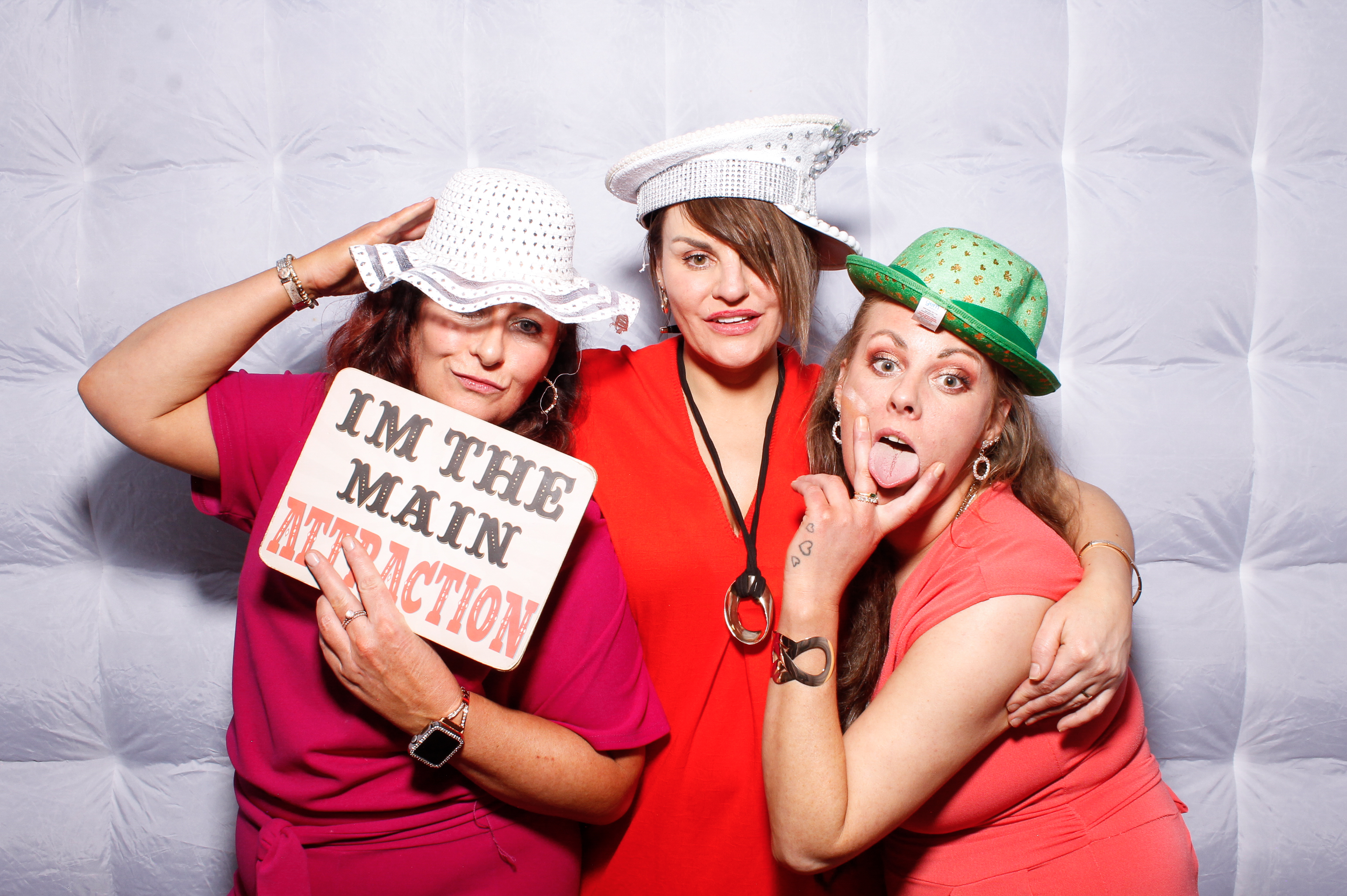 Megan & Liam | View more photos from the event at gallery.snapmagic.ie/u/SnapMagic/Megan-Liam