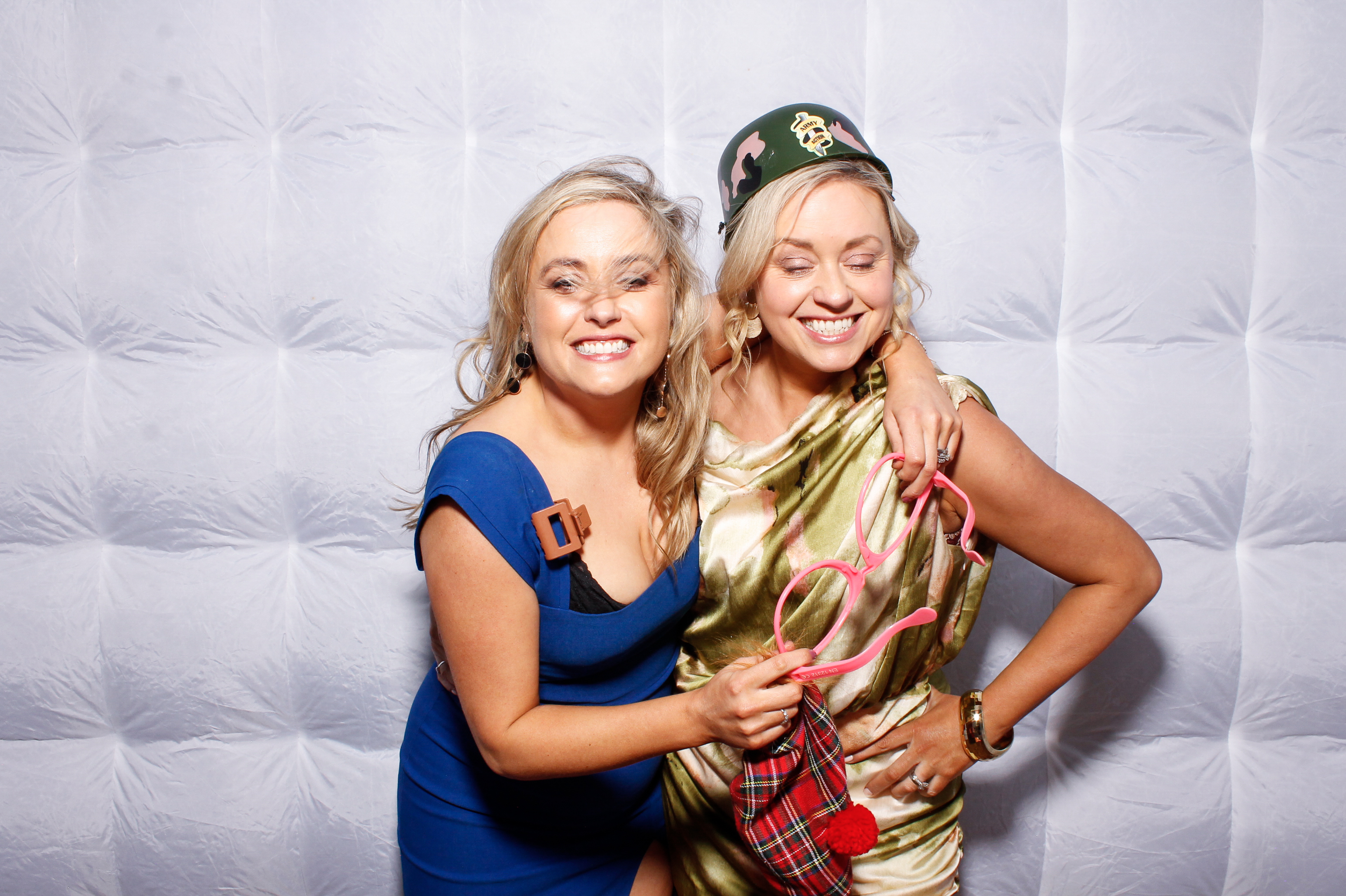 Megan & Liam | View more photos from the event at gallery.snapmagic.ie/u/SnapMagic/Megan-Liam