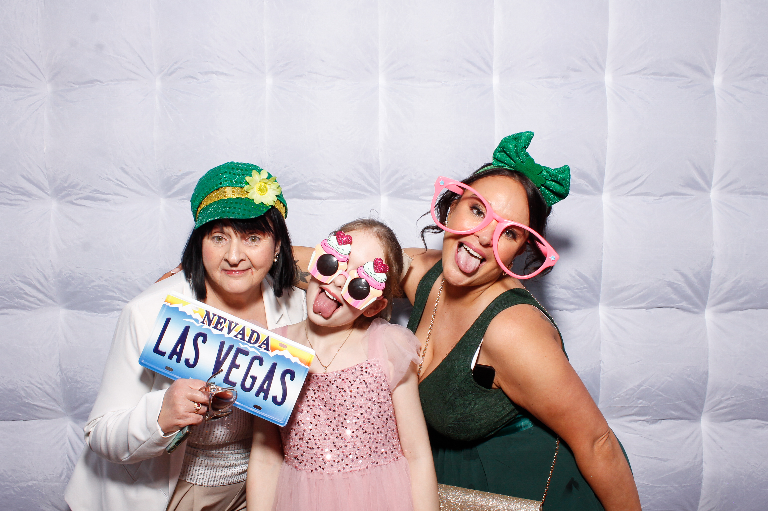 Megan & Liam | View more photos from the event at gallery.snapmagic.ie/u/SnapMagic/Megan-Liam