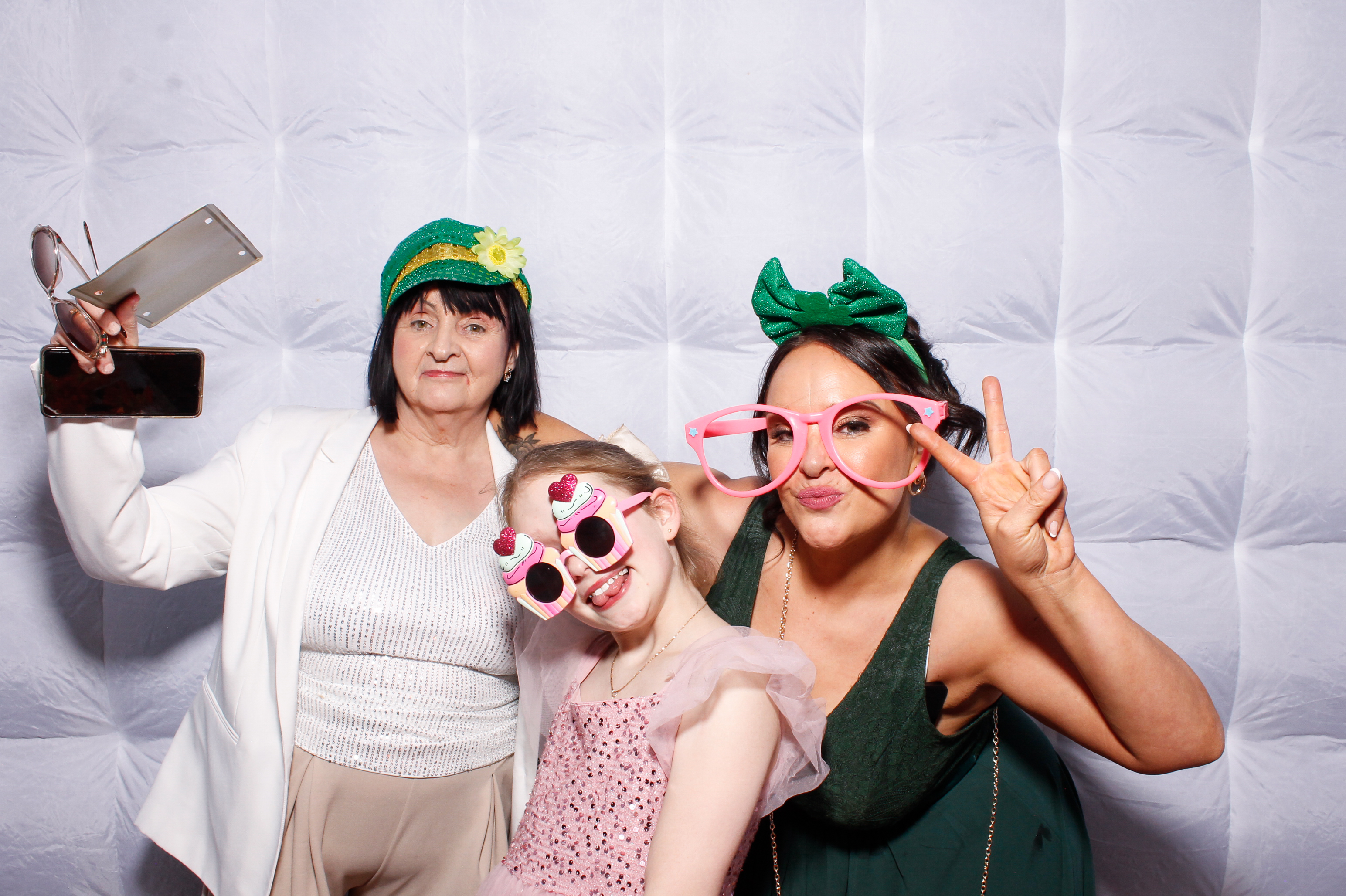 Megan & Liam | View more photos from the event at gallery.snapmagic.ie/u/SnapMagic/Megan-Liam