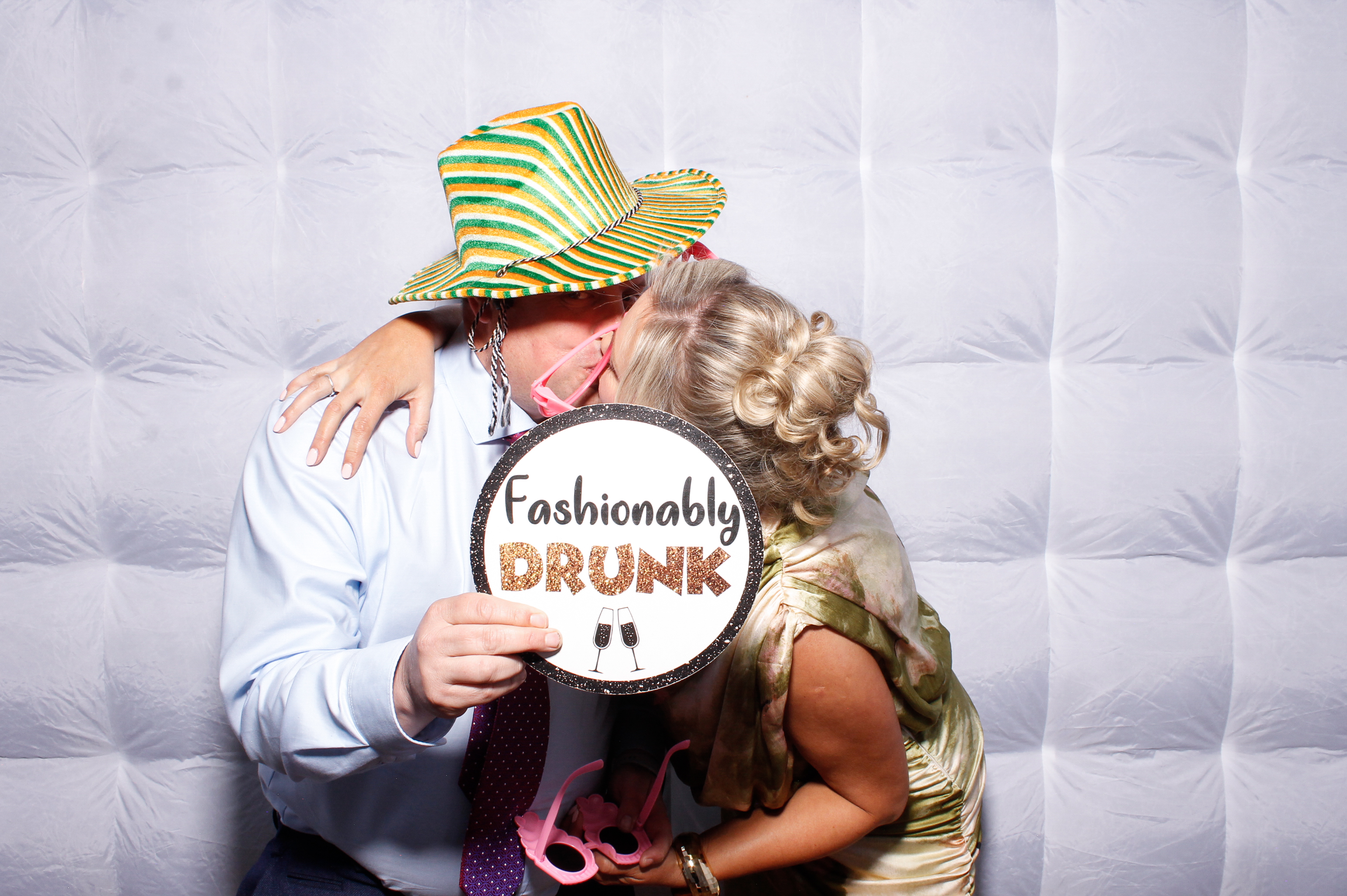 Megan & Liam | View more photos from the event at gallery.snapmagic.ie/u/SnapMagic/Megan-Liam