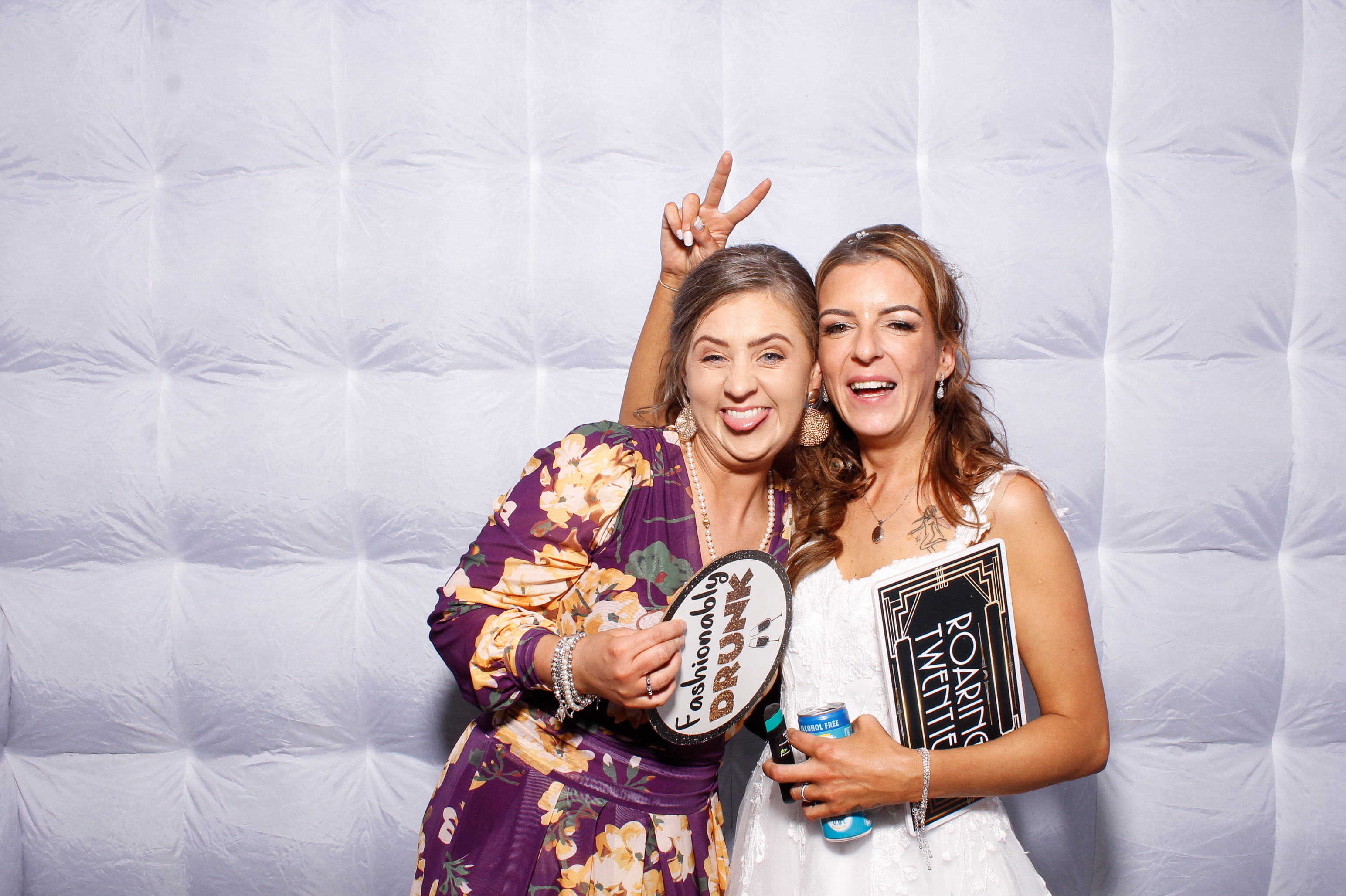 Megan & Liam | View more photos from the event at gallery.snapmagic.ie/u/SnapMagic/Megan-Liam