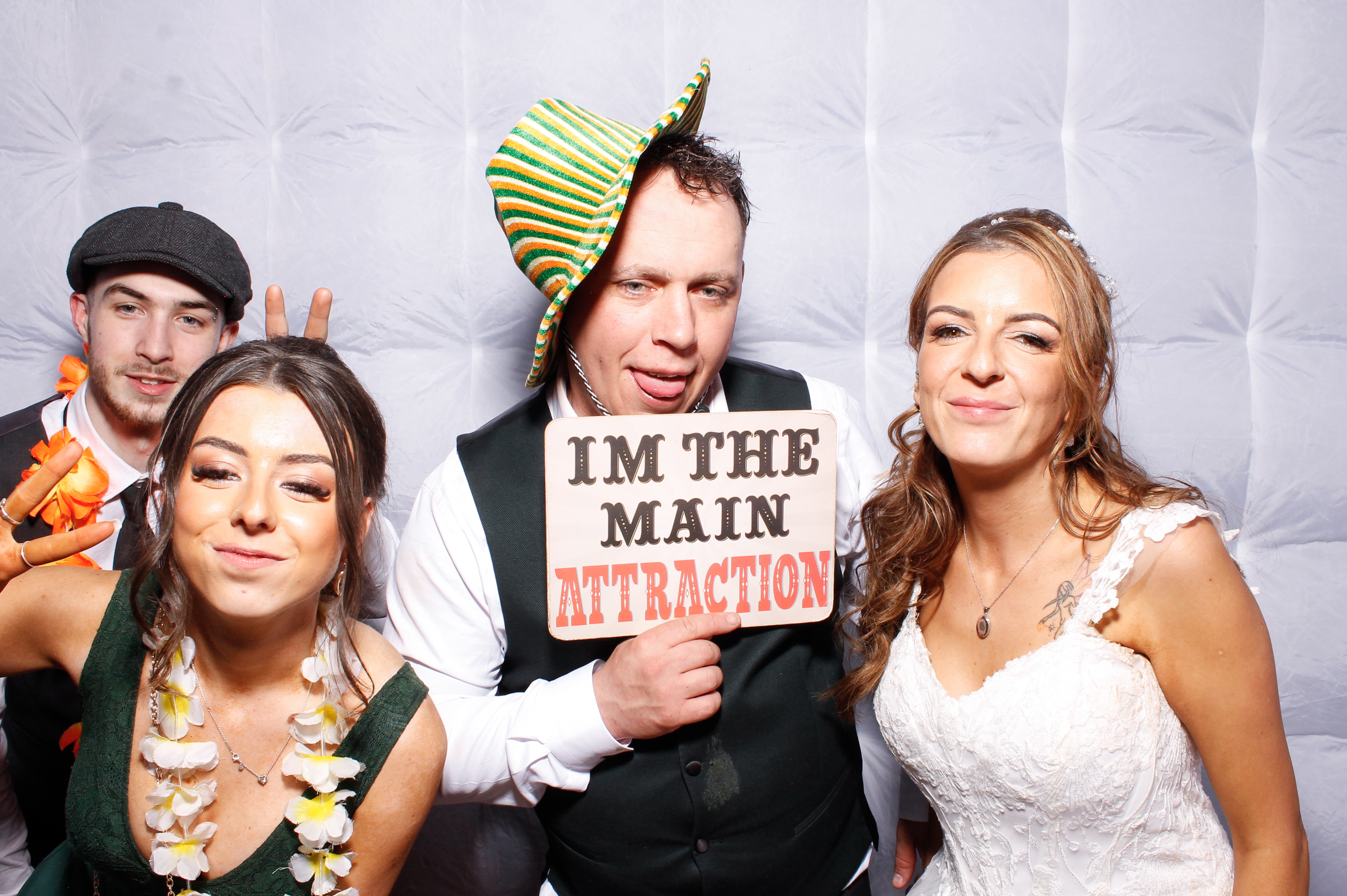 Megan & Liam | View more photos from the event at gallery.snapmagic.ie/u/SnapMagic/Megan-Liam