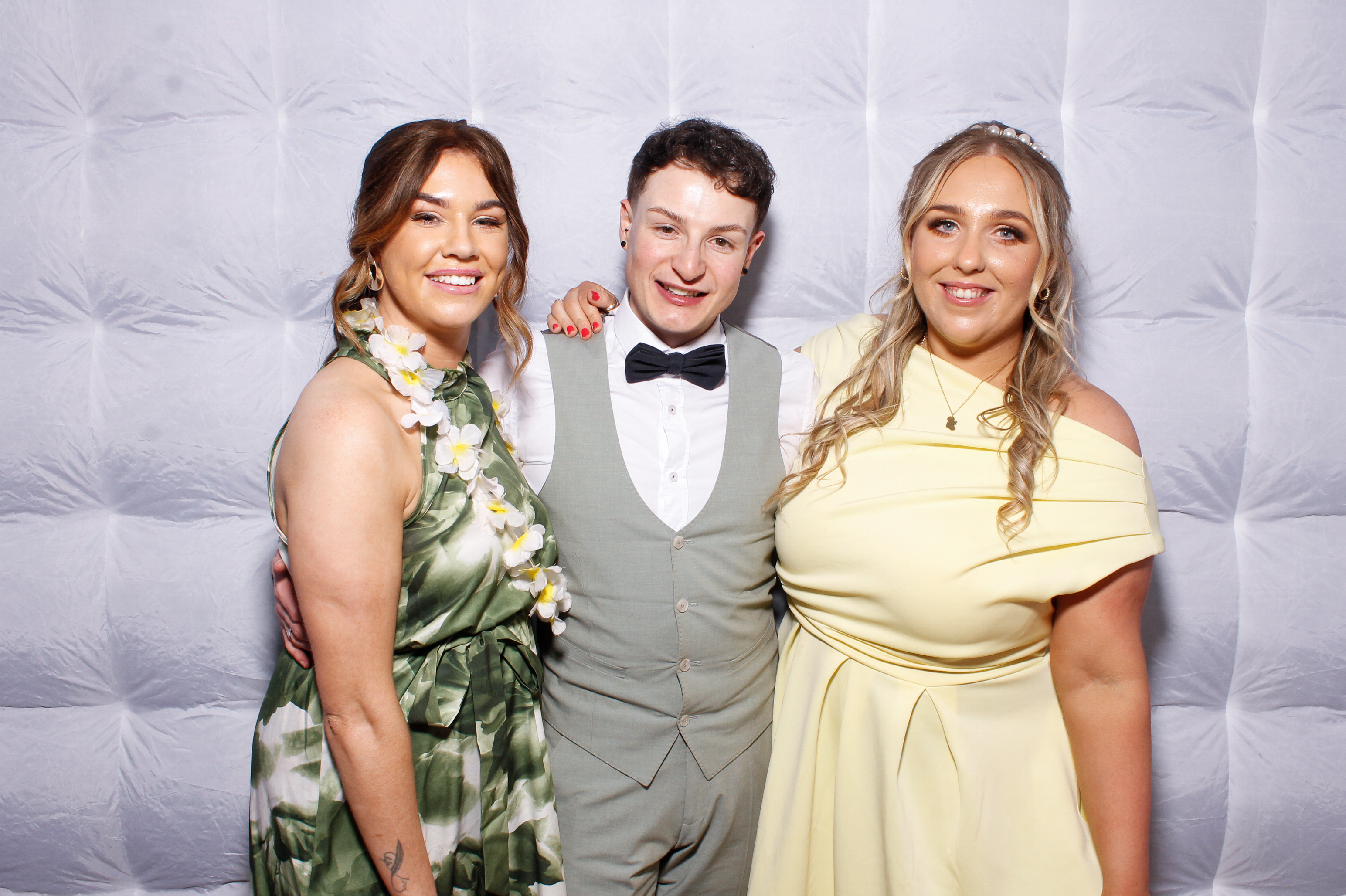 Megan & Liam | View more photos from the event at gallery.snapmagic.ie/u/SnapMagic/Megan-Liam