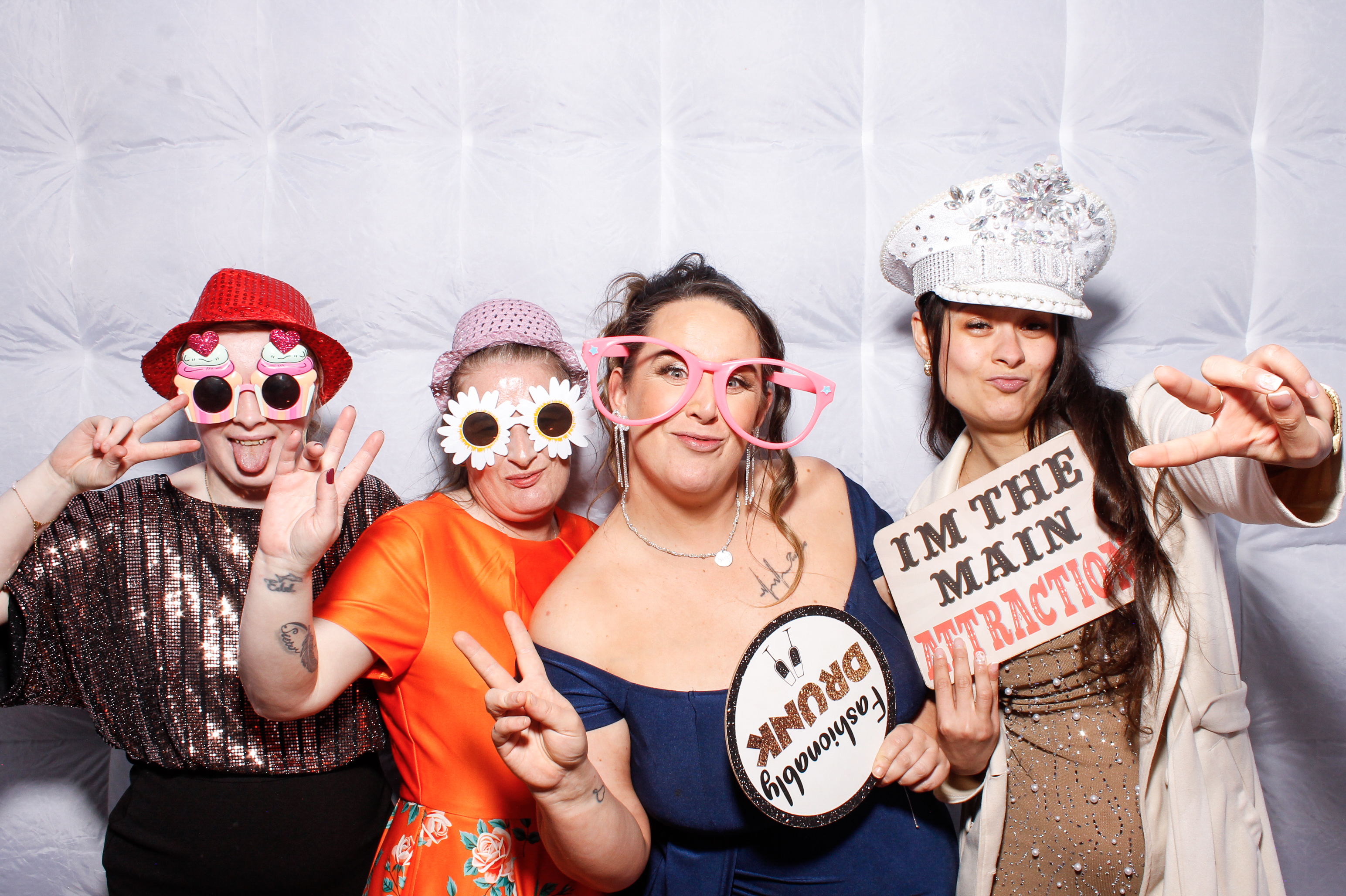 Megan & Liam | View more photos from the event at gallery.snapmagic.ie/u/SnapMagic/Megan-Liam