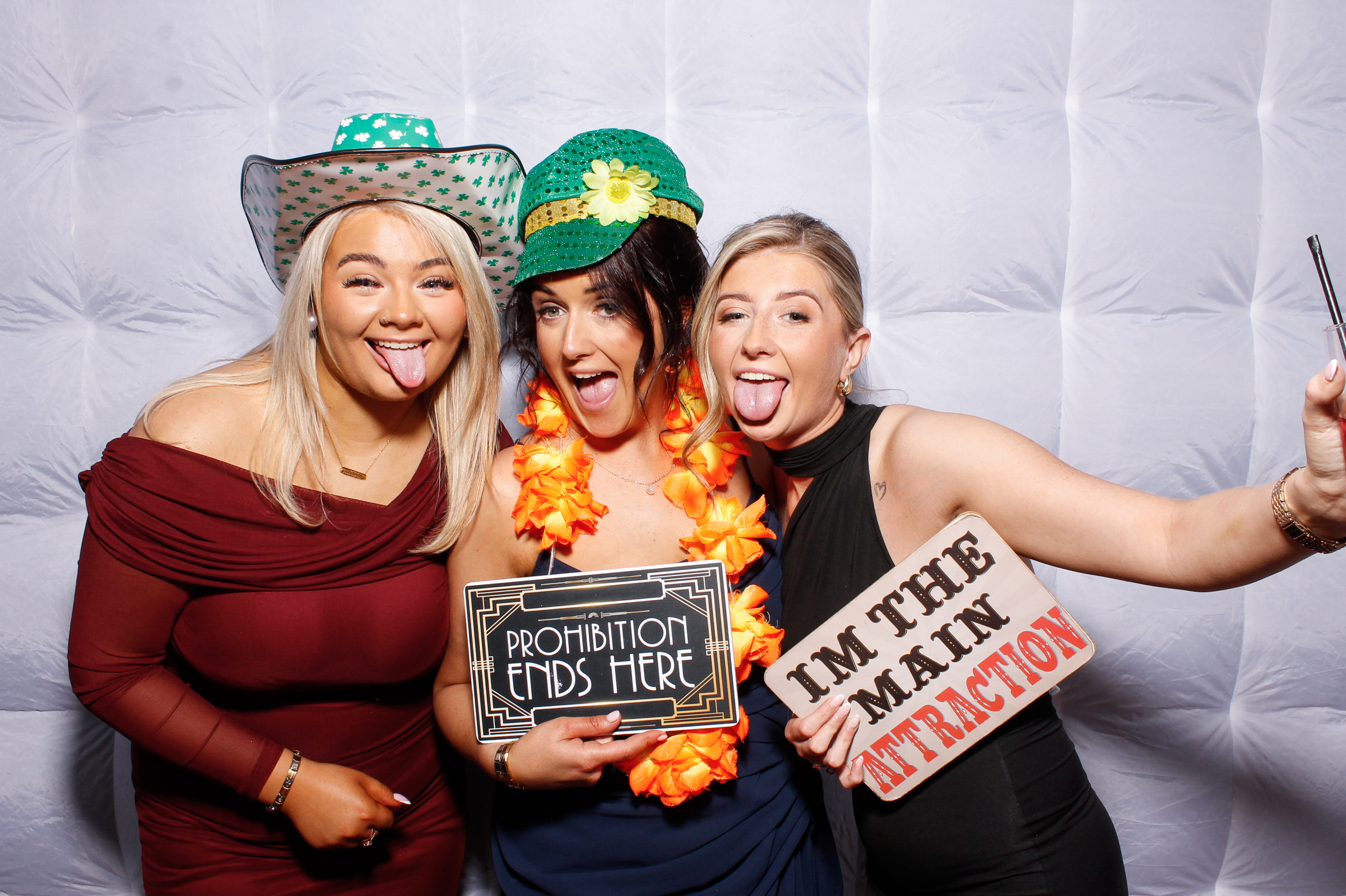 Megan & Liam | View more photos from the event at gallery.snapmagic.ie/u/SnapMagic/Megan-Liam