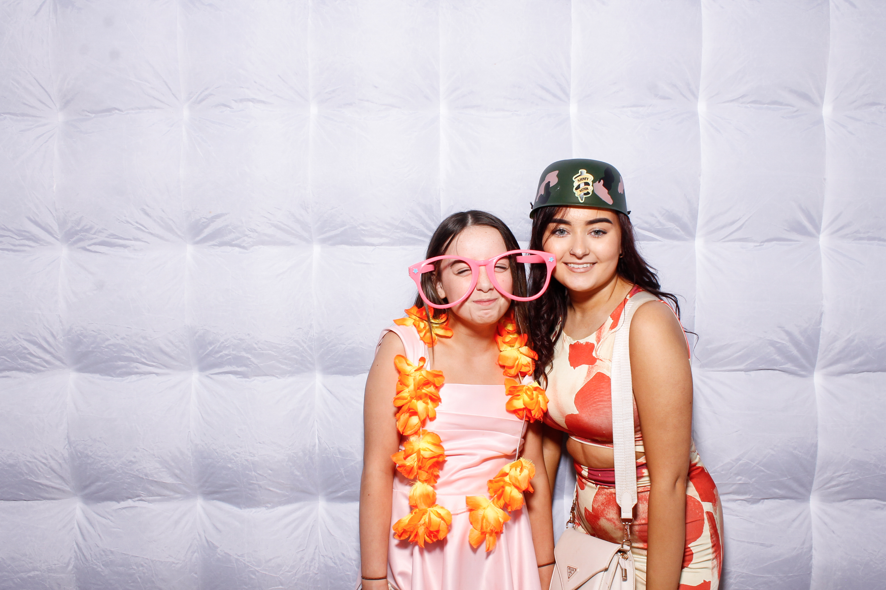 Megan & Liam | View more photos from the event at gallery.snapmagic.ie/u/SnapMagic/Megan-Liam