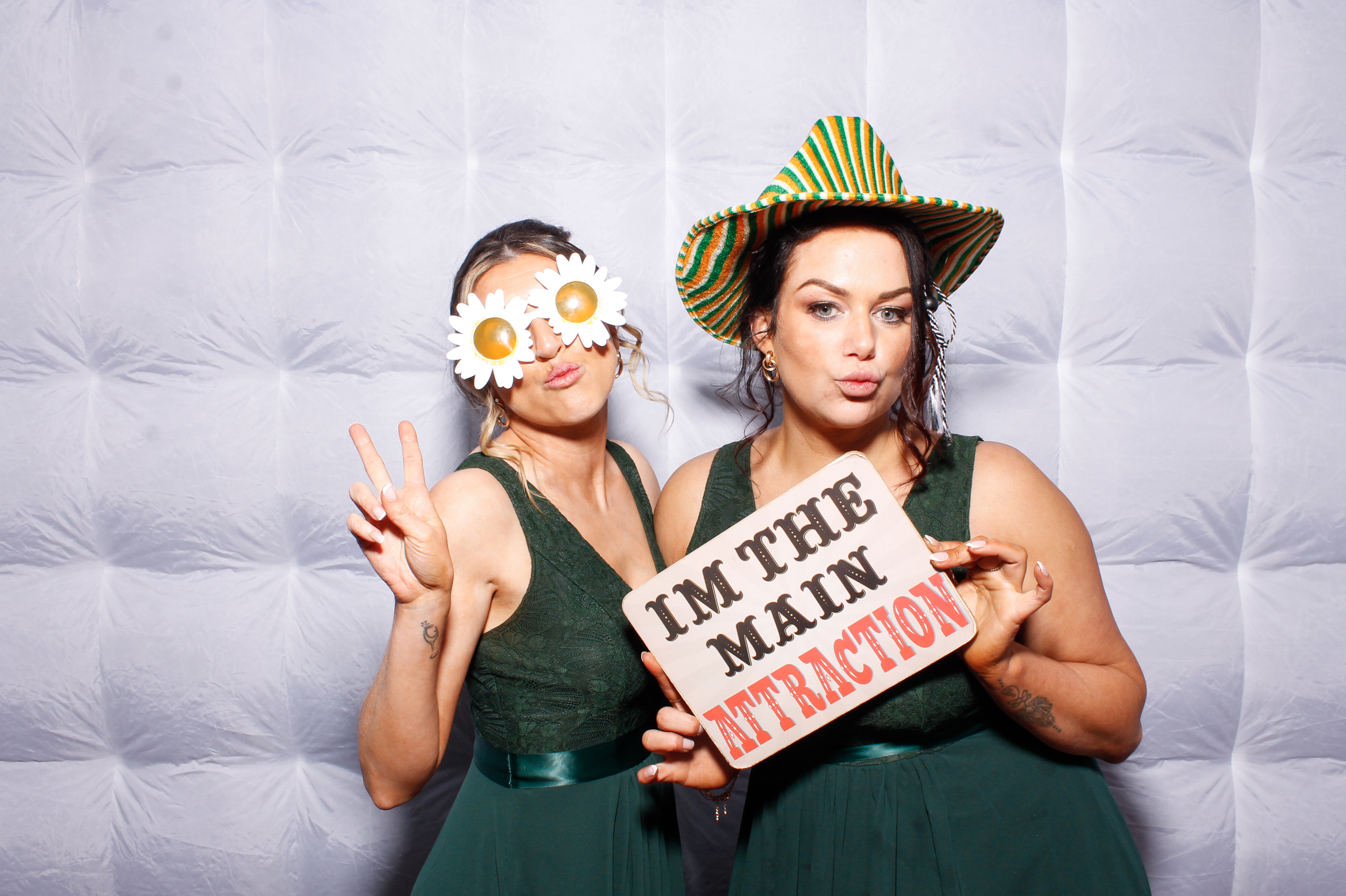 Megan & Liam | View more photos from the event at gallery.snapmagic.ie/u/SnapMagic/Megan-Liam