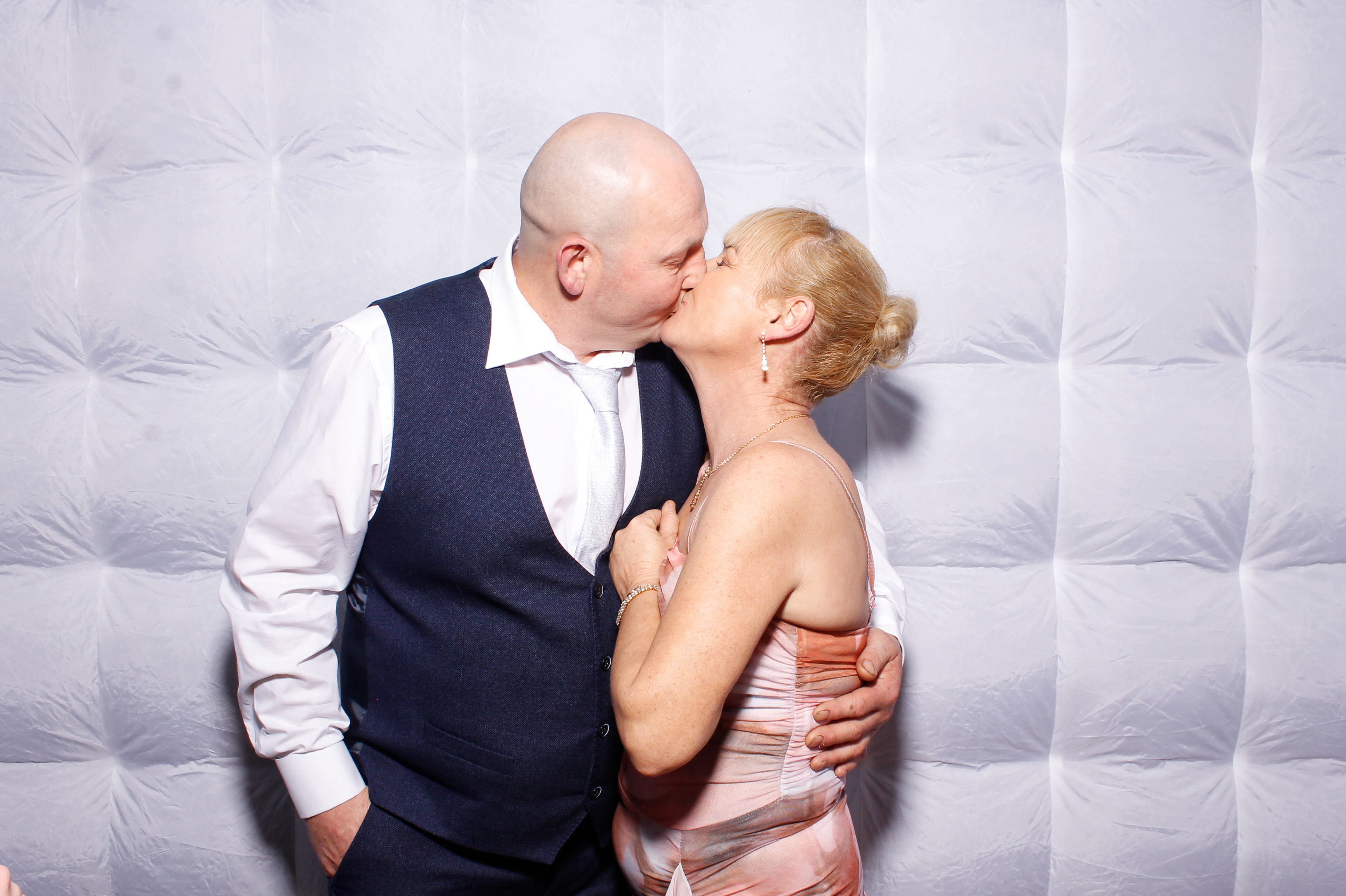 Megan & Liam | View more photos from the event at gallery.snapmagic.ie/u/SnapMagic/Megan-Liam