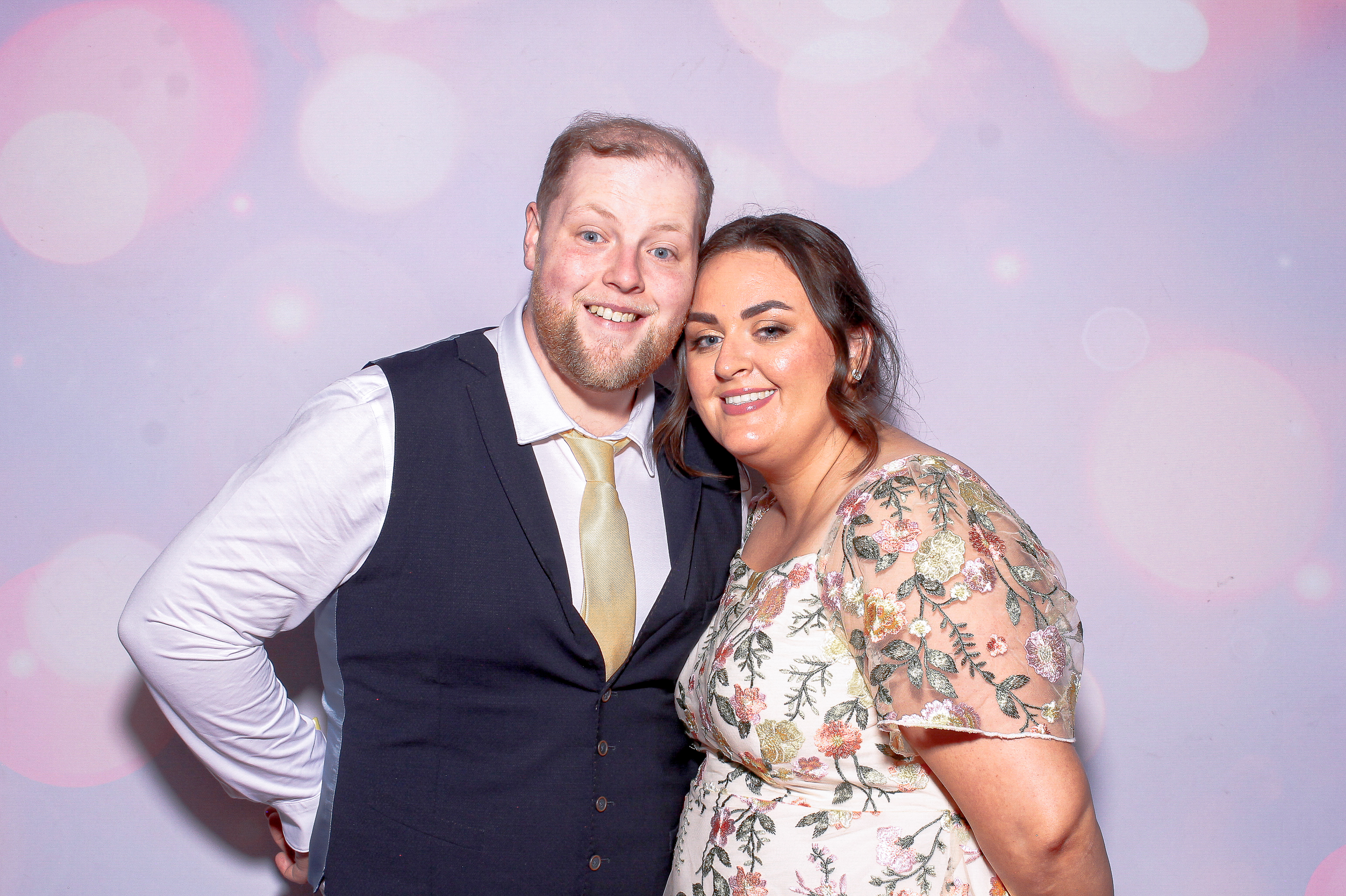 Megan & Shane | View more photos from the event at gallery.snapmagic.ie/u/SnapMagic/Megan-Shane