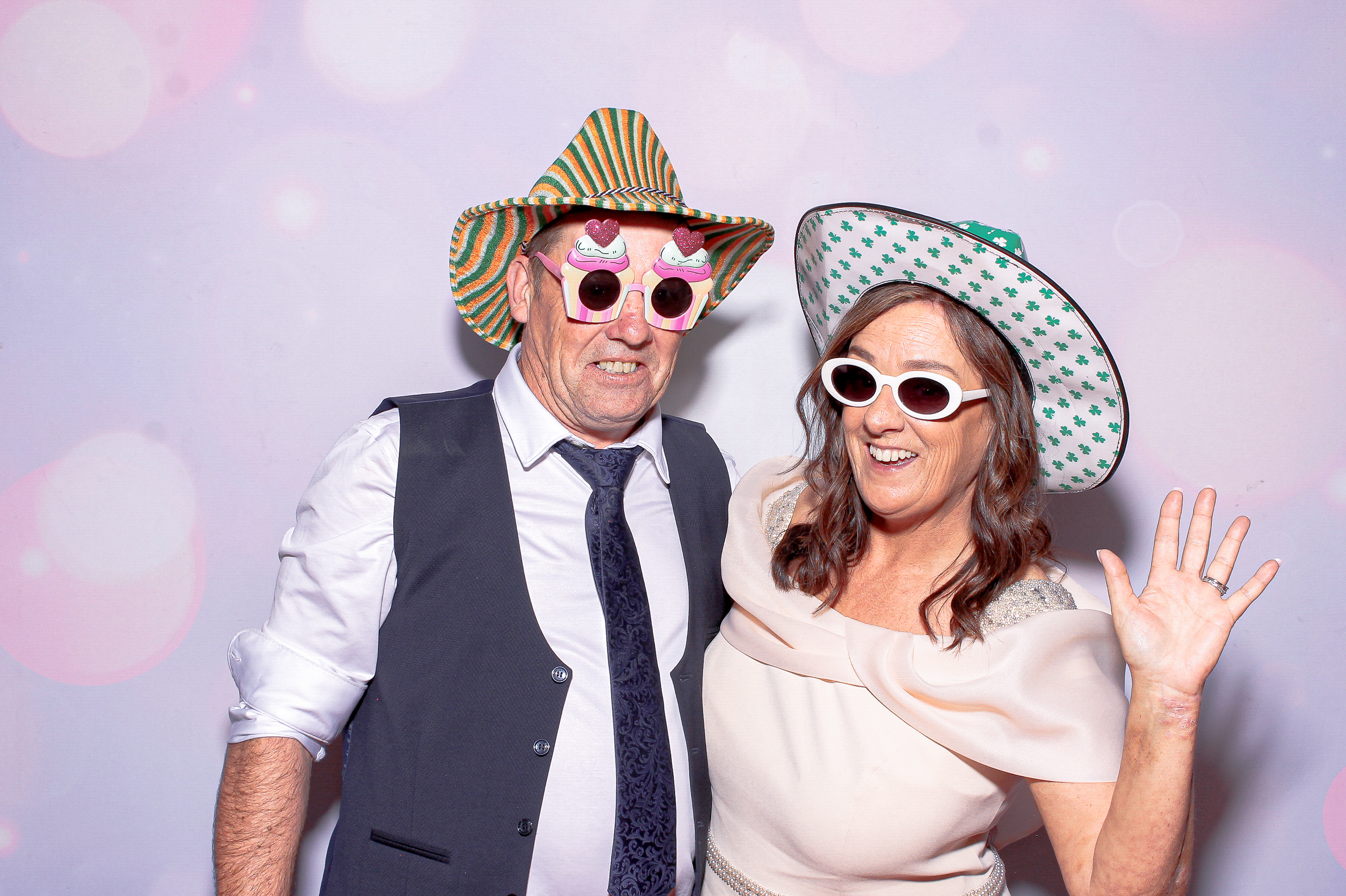 Megan & Shane | View more photos from the event at gallery.snapmagic.ie/u/SnapMagic/Megan-Shane