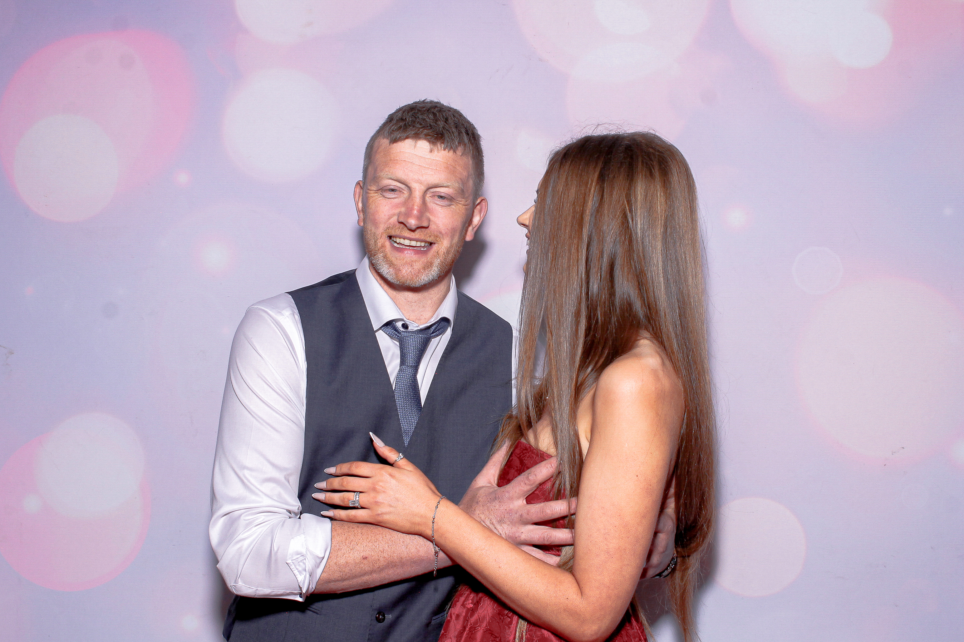 Megan & Shane | View more photos from the event at gallery.snapmagic.ie/u/SnapMagic/Megan-Shane