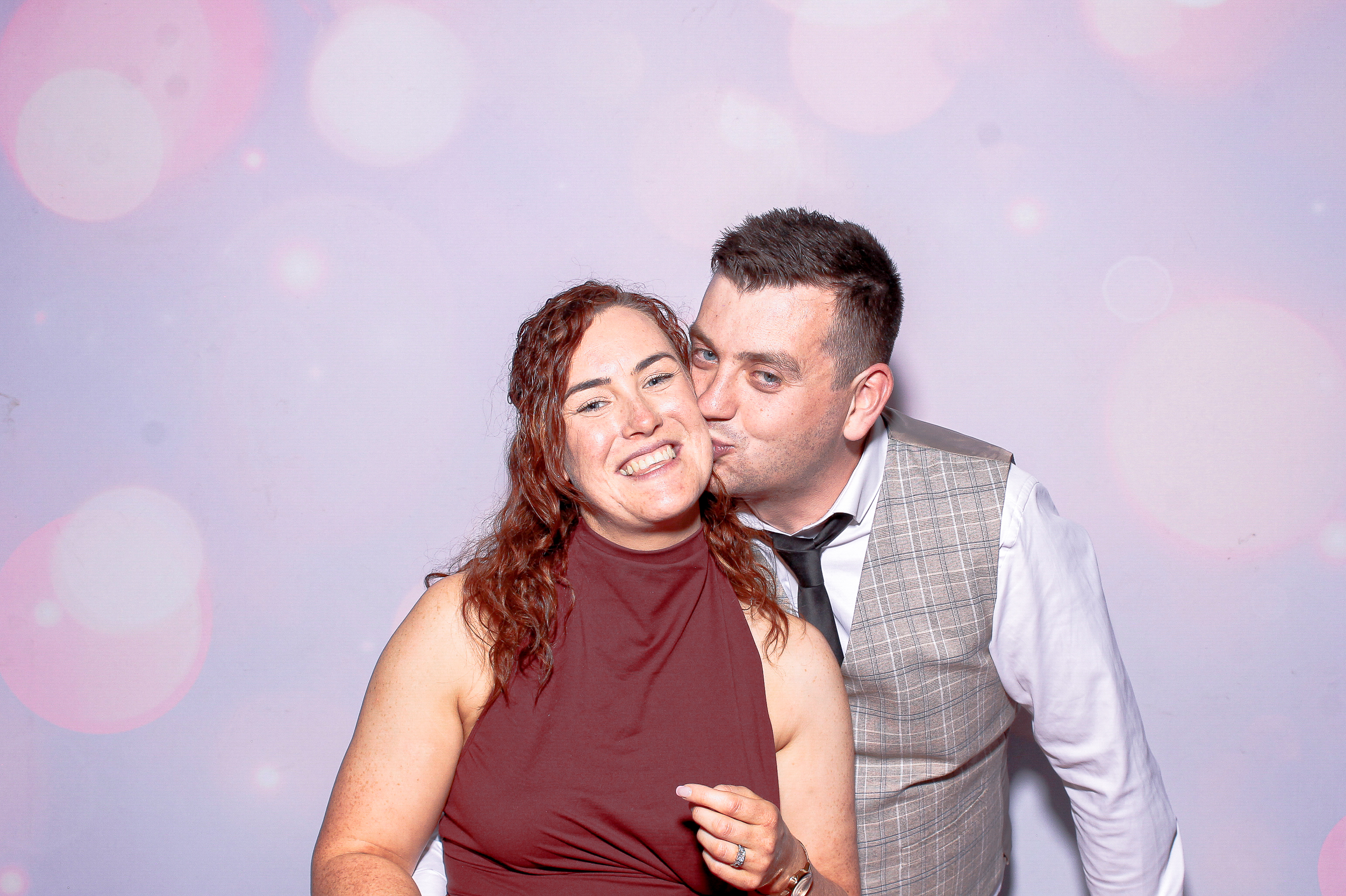 Megan & Shane | View more photos from the event at gallery.snapmagic.ie/u/SnapMagic/Megan-Shane