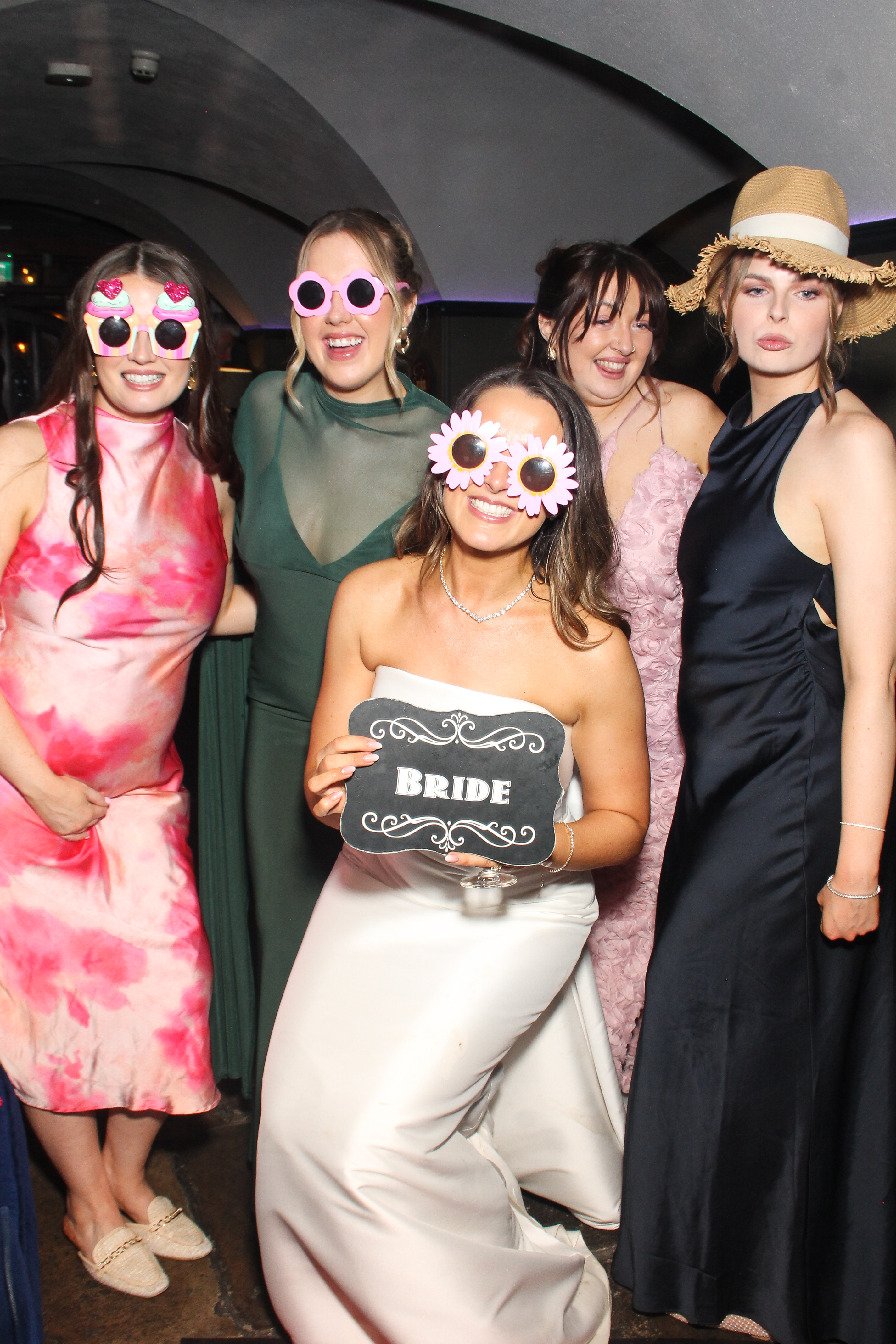 Nicole & Cathal | View more photos from the event at gallery.snapmagic.ie/u/SnapMagic/Nicole-Cathal