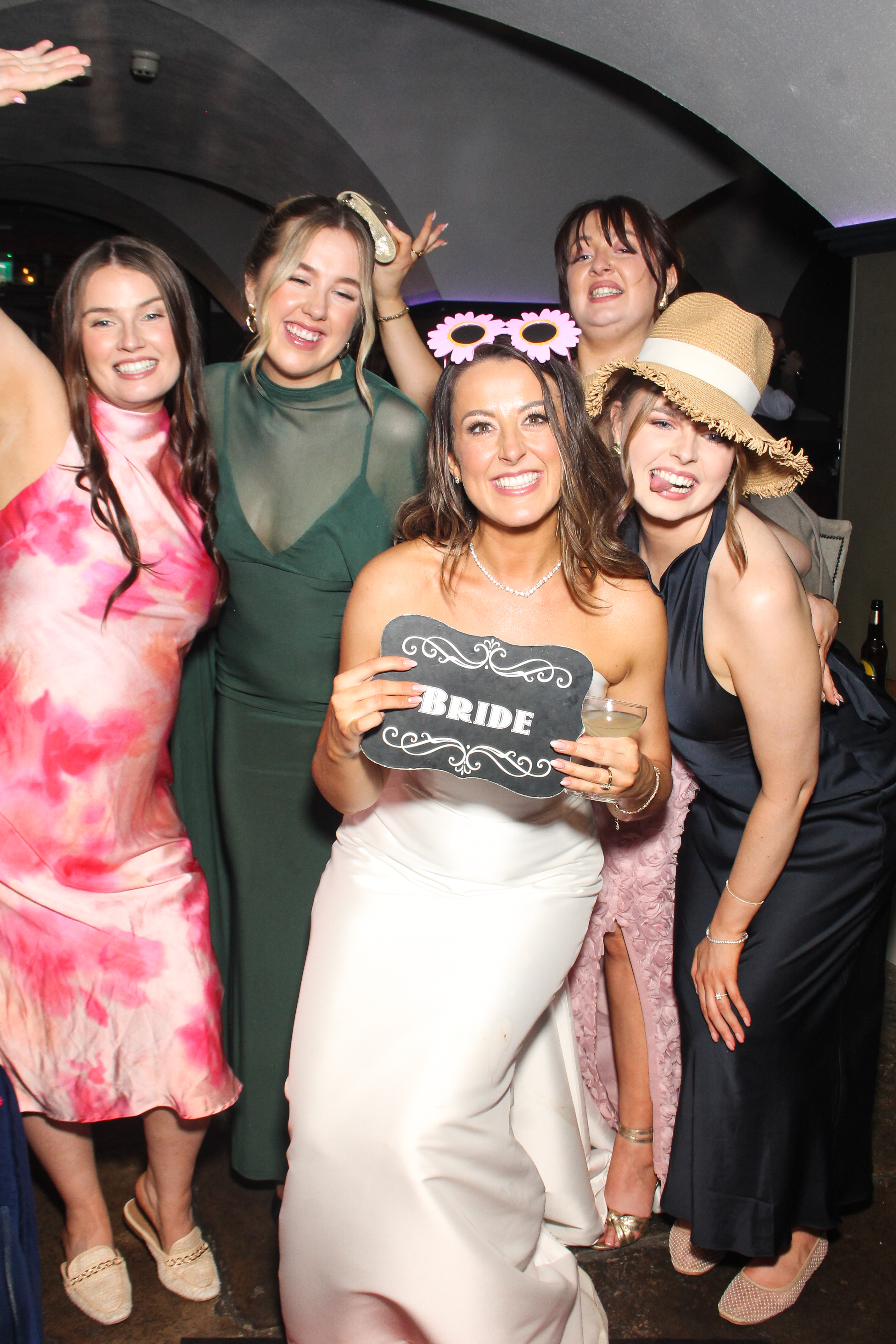 Nicole & Cathal | View more photos from the event at gallery.snapmagic.ie/u/SnapMagic/Nicole-Cathal