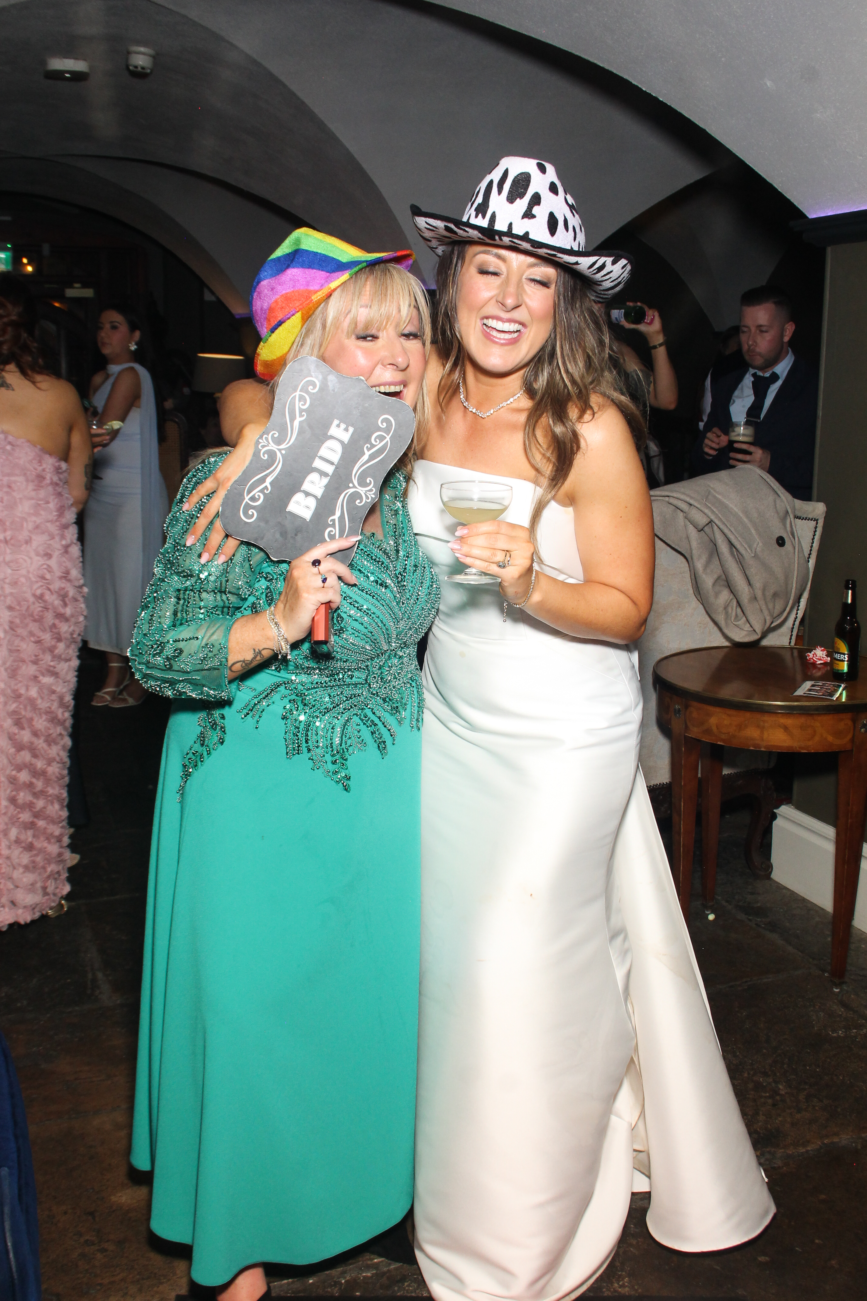 Nicole & Cathal | View more photos from the event at gallery.snapmagic.ie/u/SnapMagic/Nicole-Cathal