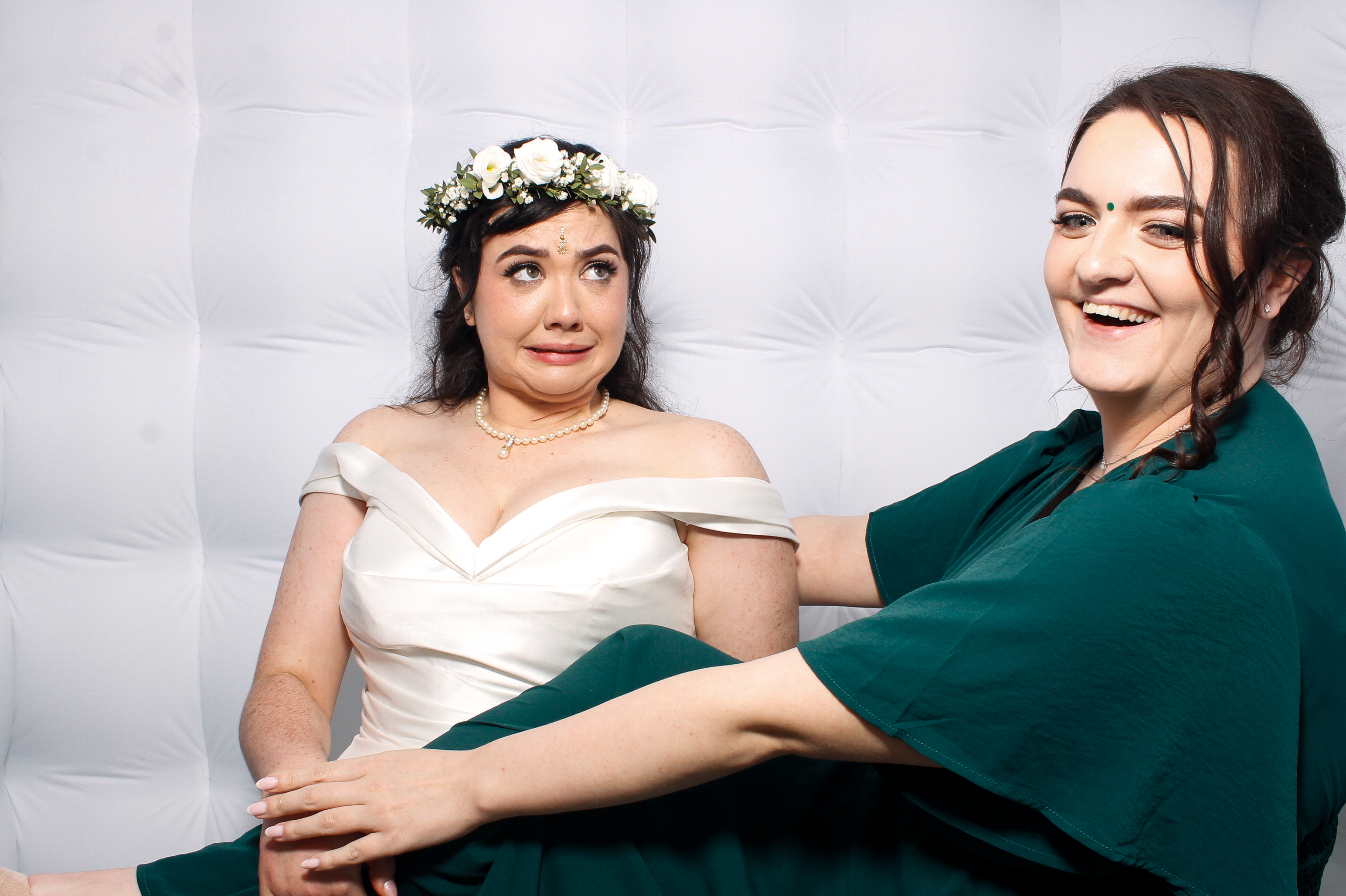 Rachael & Lokesh | View more photos from the event at gallery.snapmagic.ie/u/SnapMagic/Rachael-Lokesh