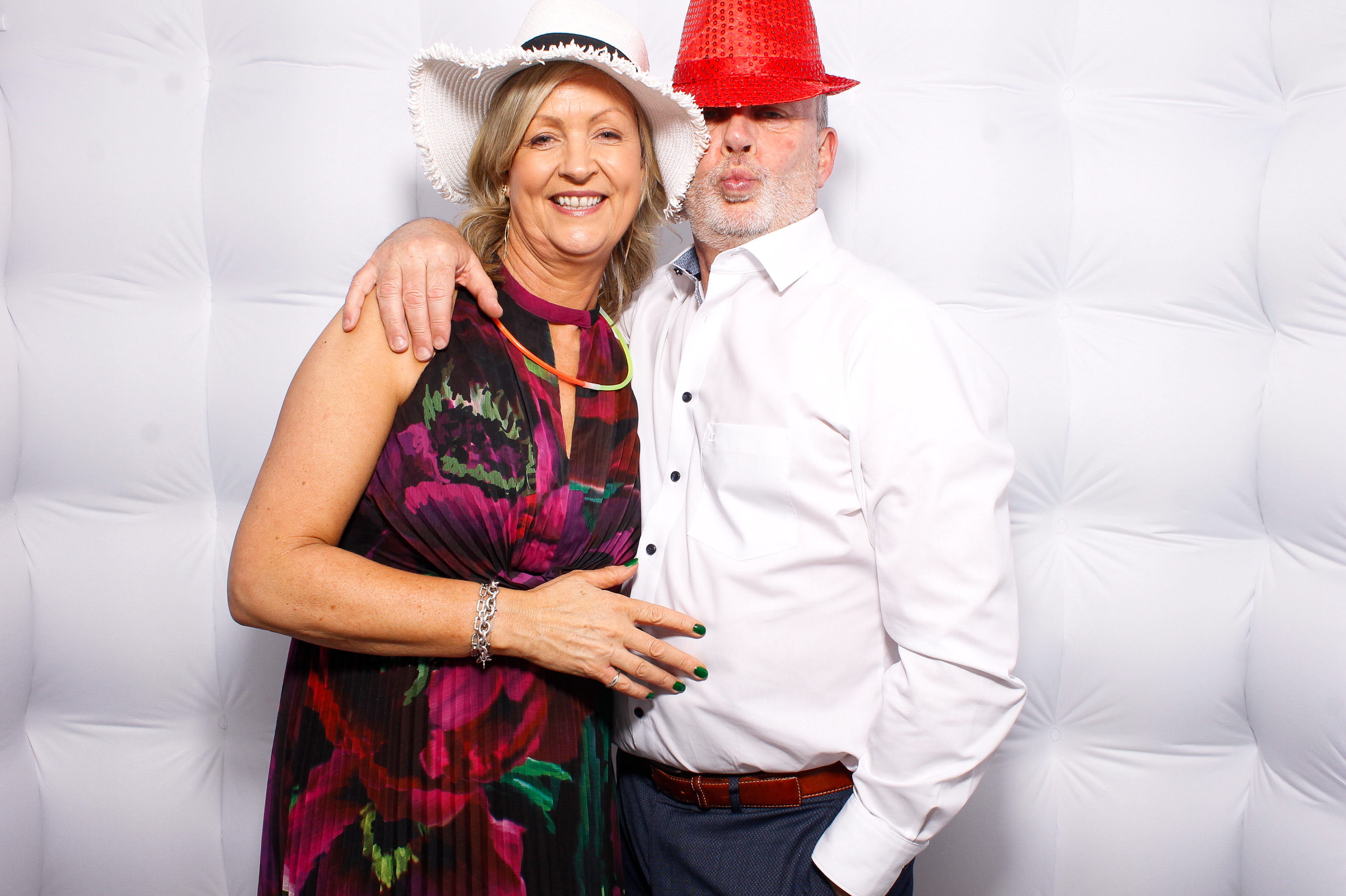 Rachael & Lokesh | View more photos from the event at gallery.snapmagic.ie/u/SnapMagic/Rachael-Lokesh