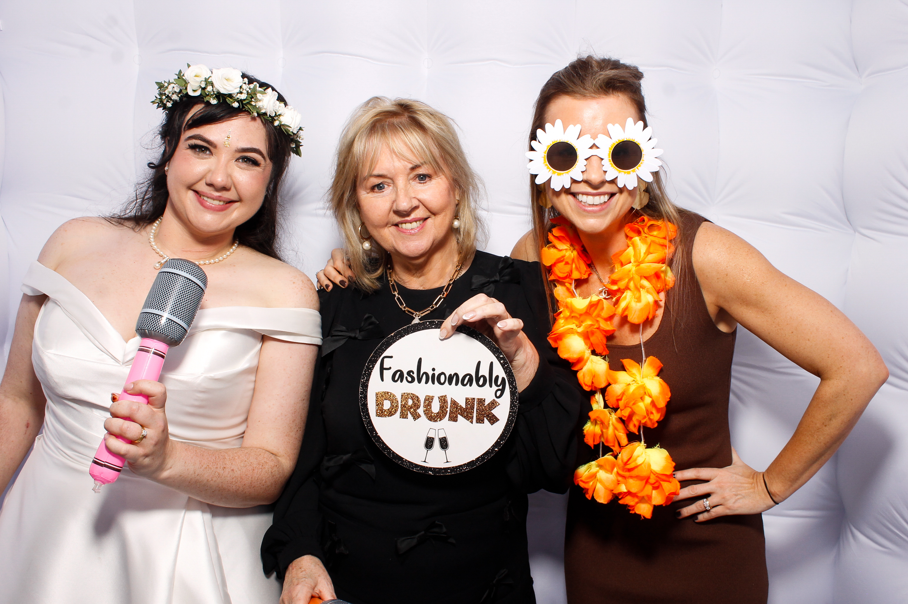 Rachael & Lokesh | View more photos from the event at gallery.snapmagic.ie/u/SnapMagic/Rachael-Lokesh