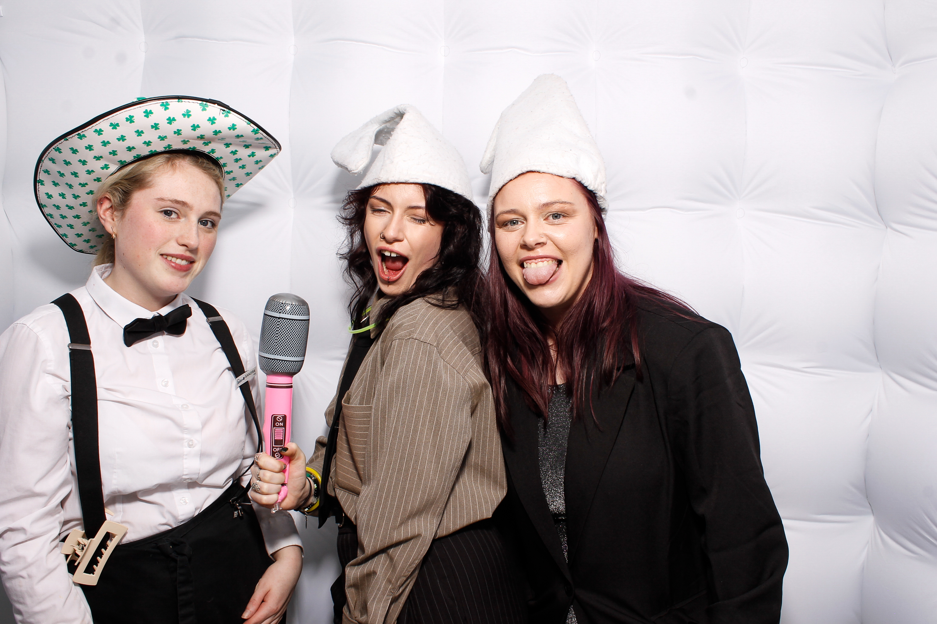 Rachael & Lokesh | View more photos from the event at gallery.snapmagic.ie/u/SnapMagic/Rachael-Lokesh