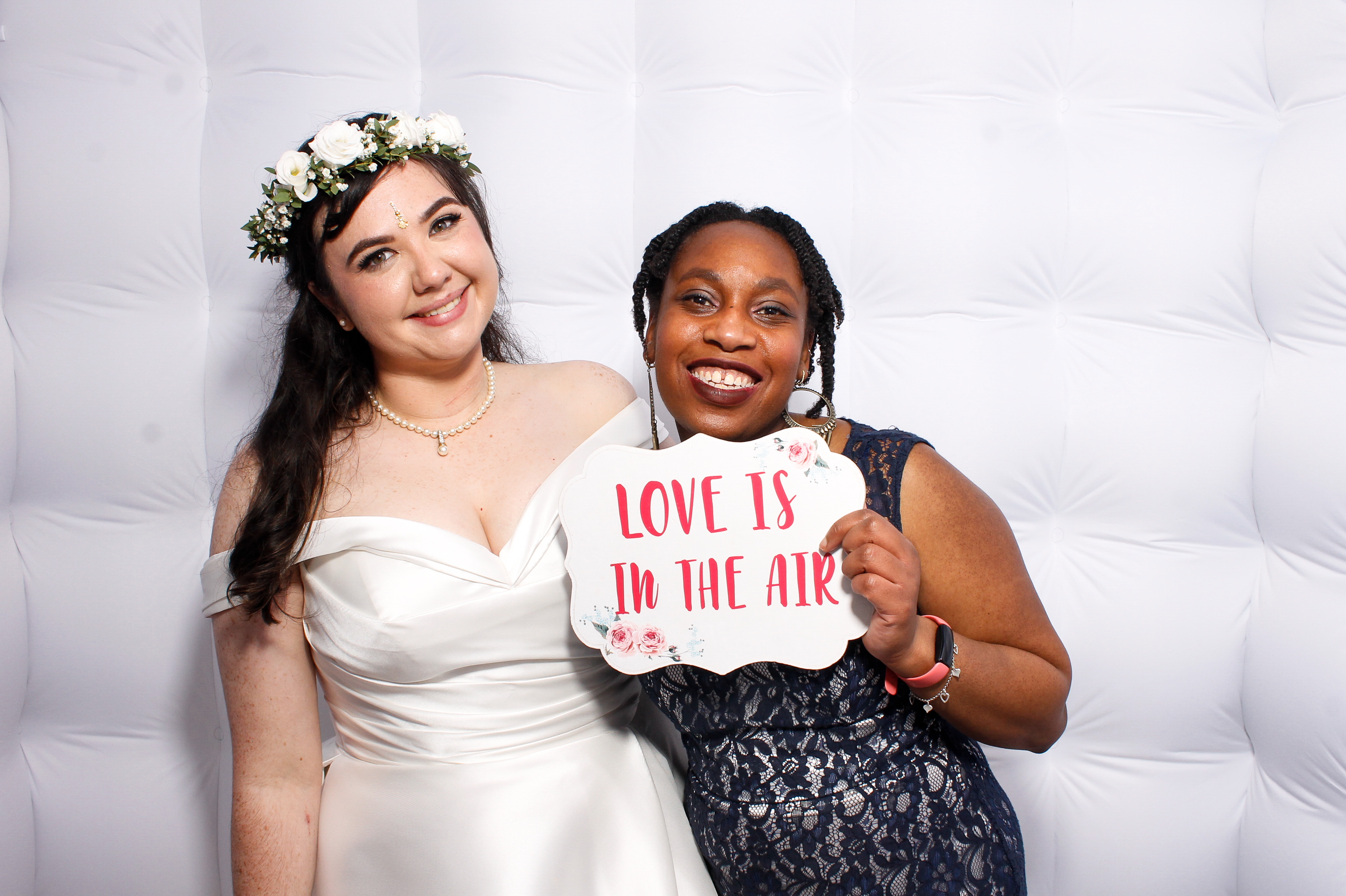 Rachael & Lokesh | View more photos from the event at gallery.snapmagic.ie/u/SnapMagic/Rachael-Lokesh