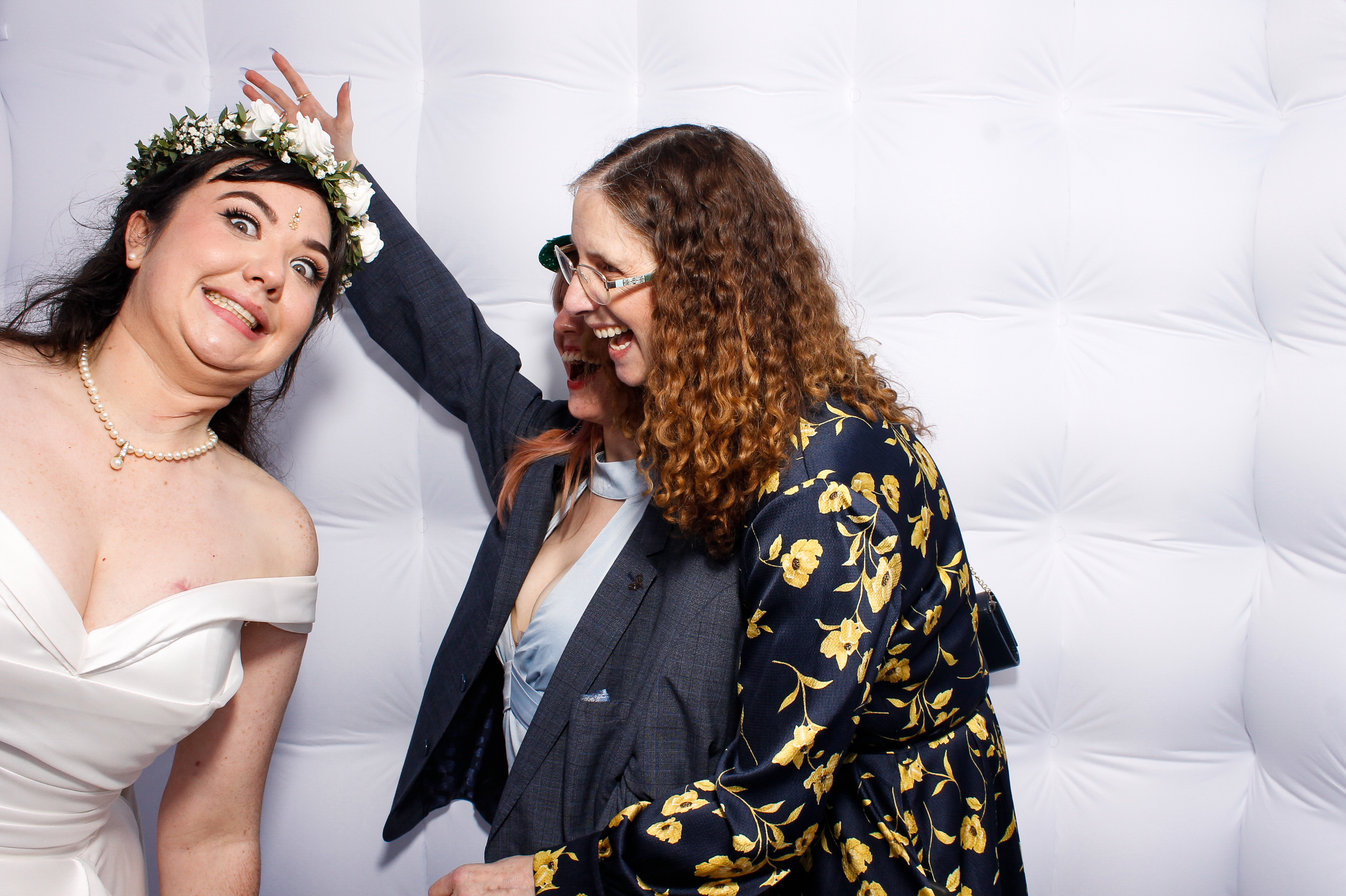 Rachael & Lokesh | View more photos from the event at gallery.snapmagic.ie/u/SnapMagic/Rachael-Lokesh