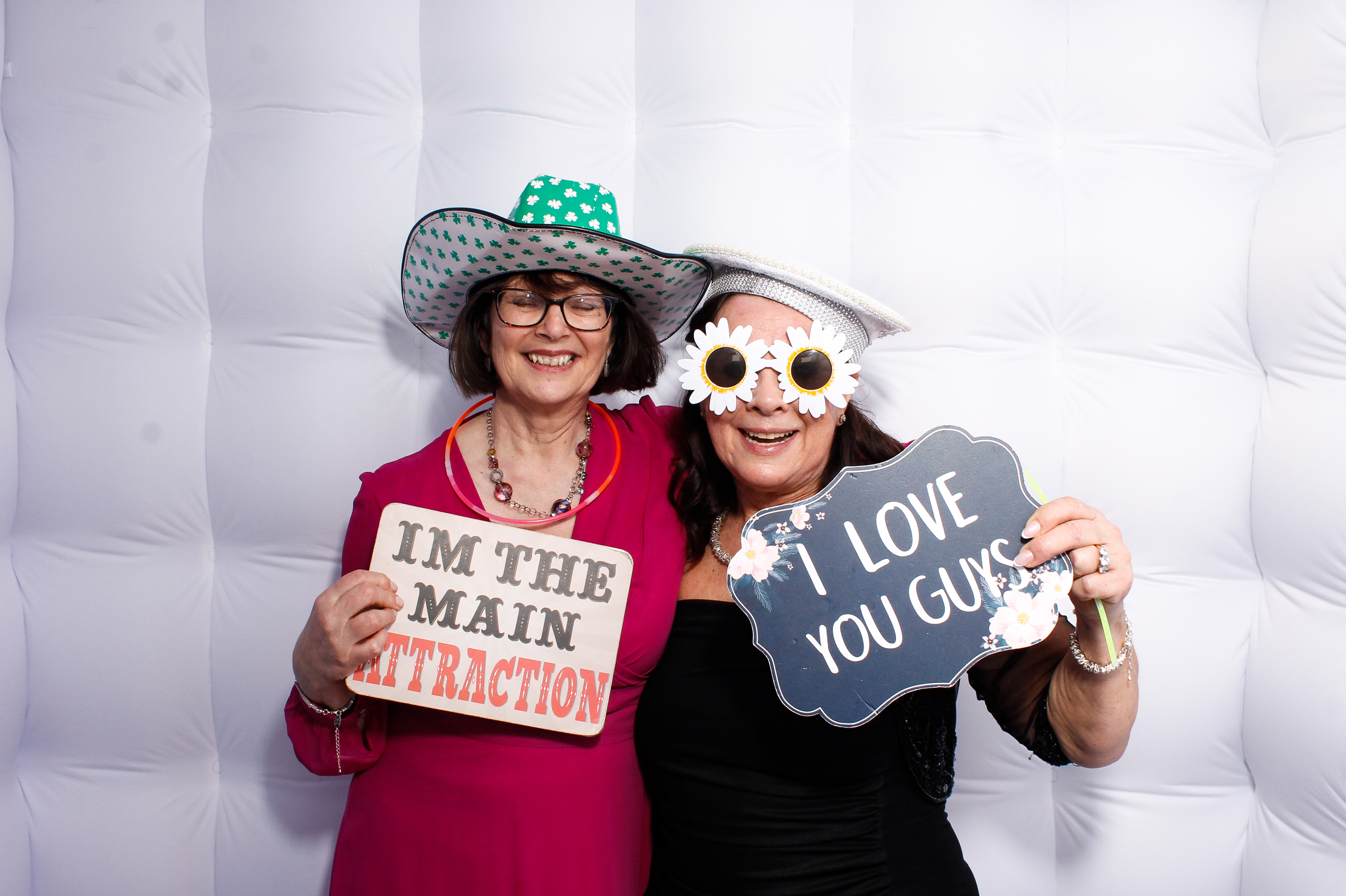 Rachael & Lokesh | View more photos from the event at gallery.snapmagic.ie/u/SnapMagic/Rachael-Lokesh