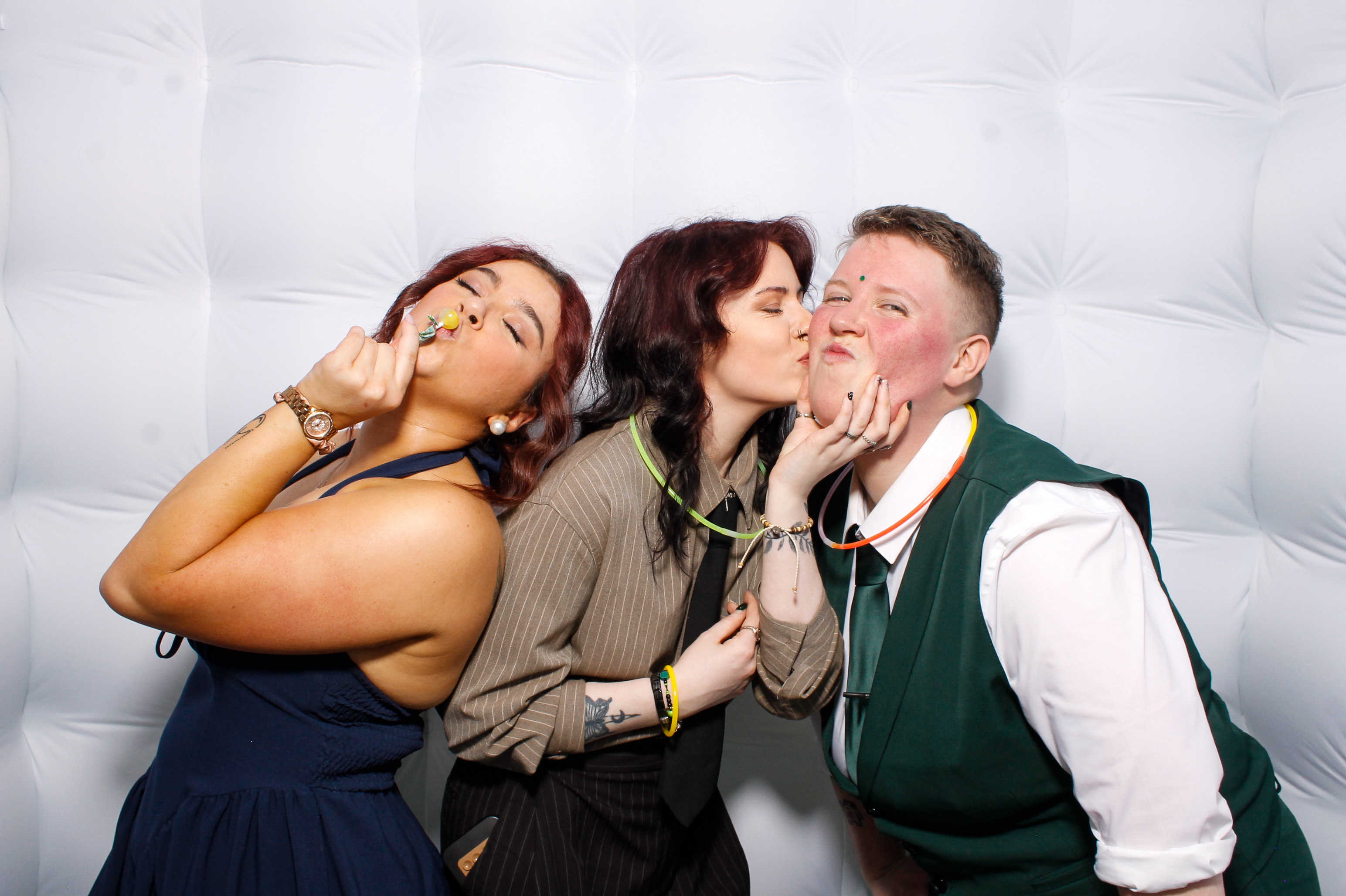 Rachael & Lokesh | View more photos from the event at gallery.snapmagic.ie/u/SnapMagic/Rachael-Lokesh