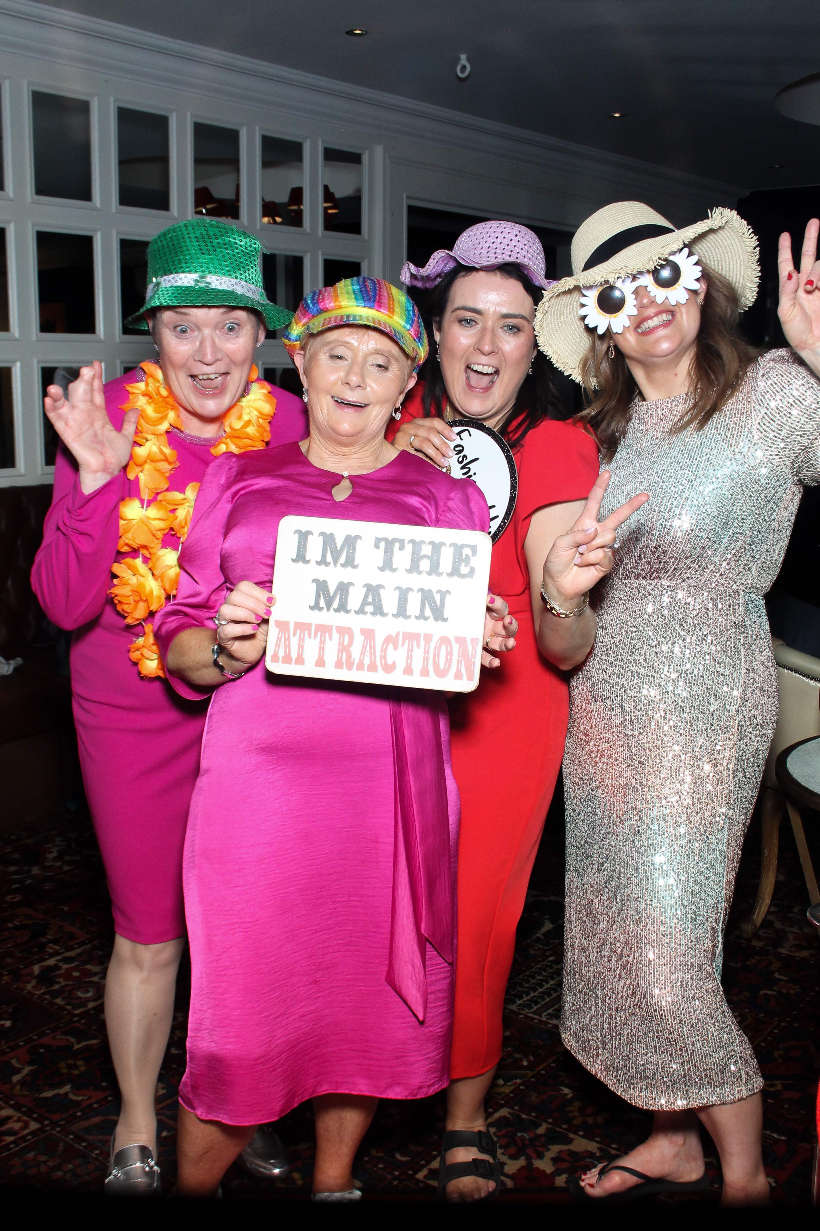 Rebecca & Shane | View more photos from the event at gallery.snapmagic.ie/u/SnapMagic/Rebecca-Shane