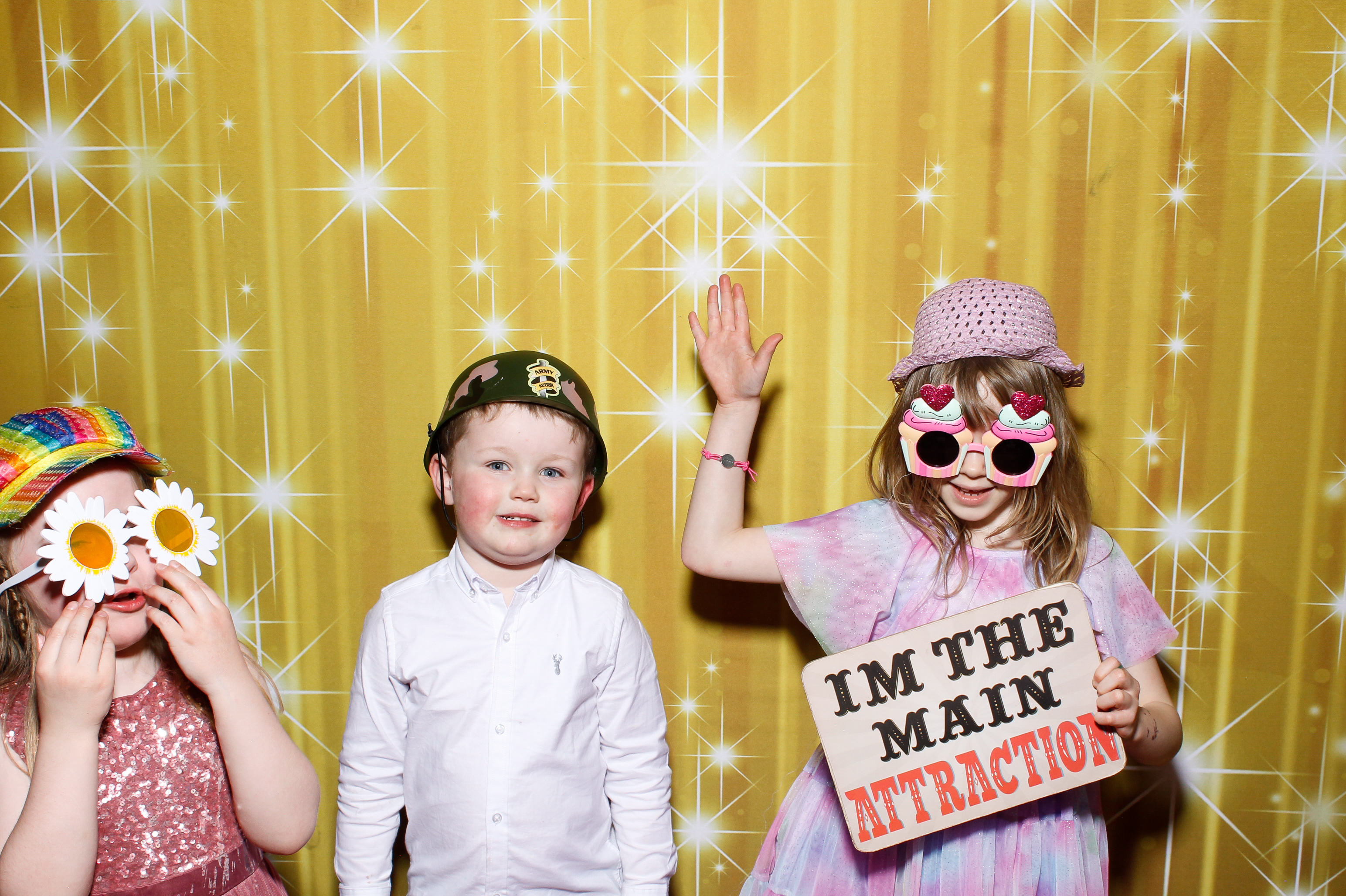 Siobhan & Lawrence | View more photos from the event at gallery.snapmagic.ie/u/SnapMagic/Siobhan-Lawrence