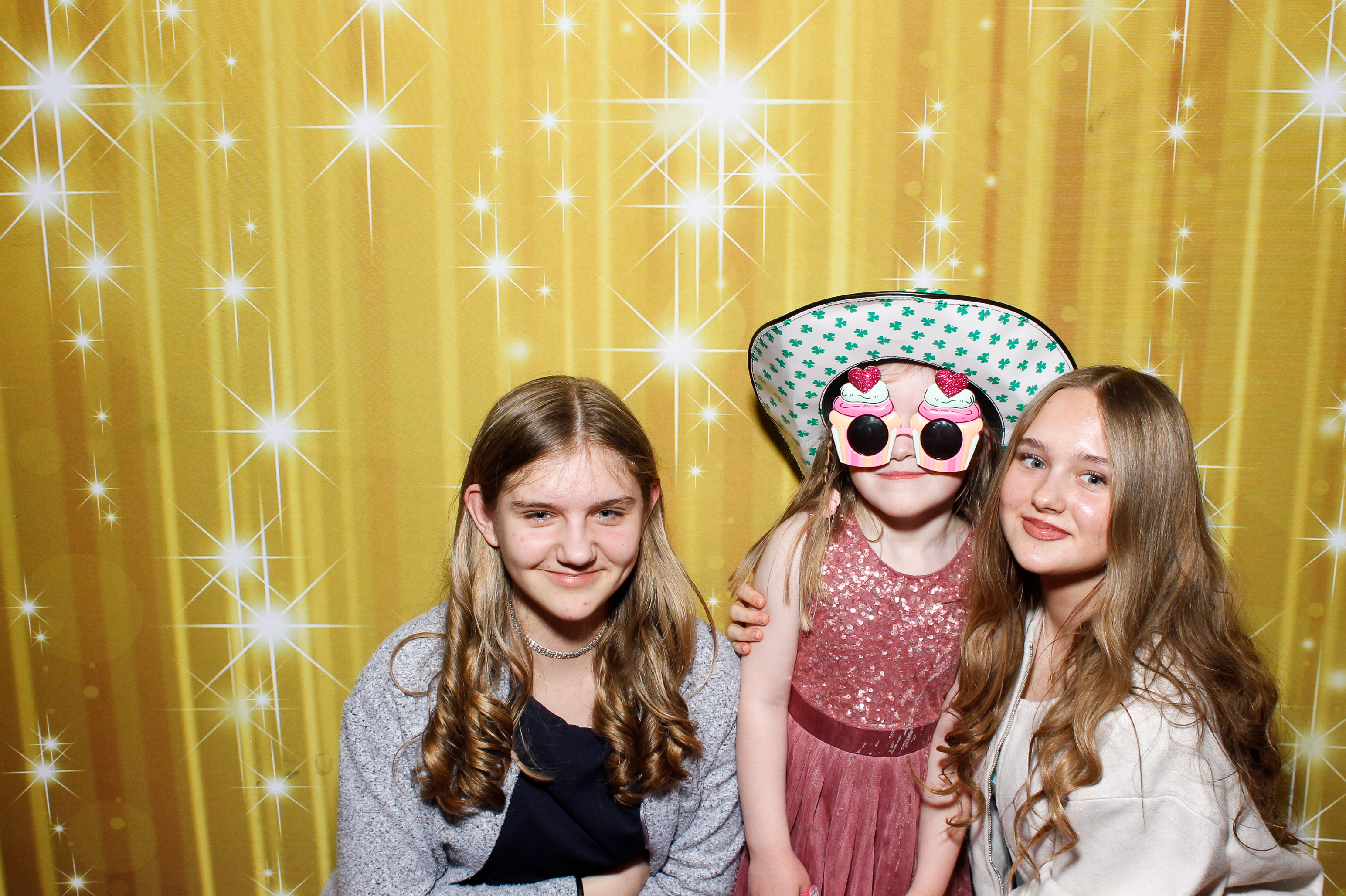 Siobhan & Lawrence | View more photos from the event at gallery.snapmagic.ie/u/SnapMagic/Siobhan-Lawrence