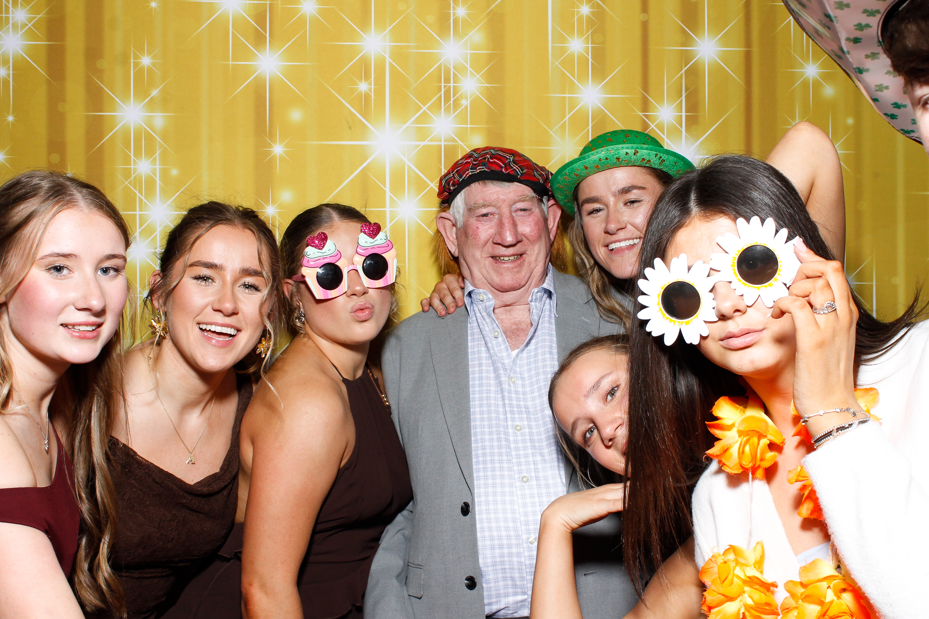 Siobhan & Lawrence | View more photos from the event at gallery.snapmagic.ie/u/SnapMagic/Siobhan-Lawrence